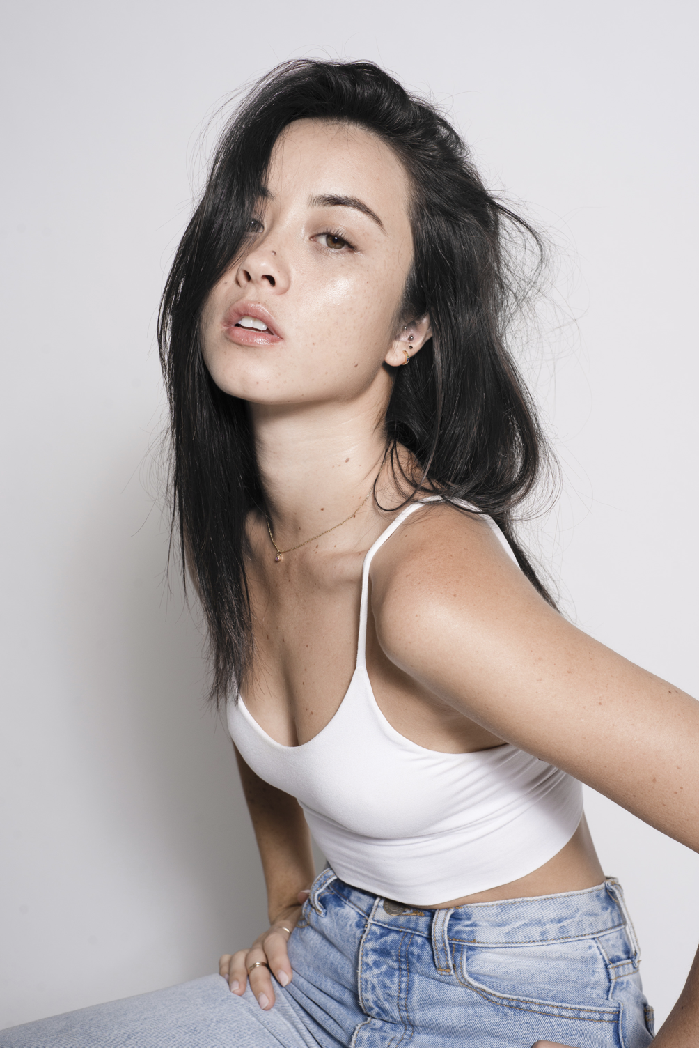 HAWAII MODEL KIMMY O'NEAL 2 .png