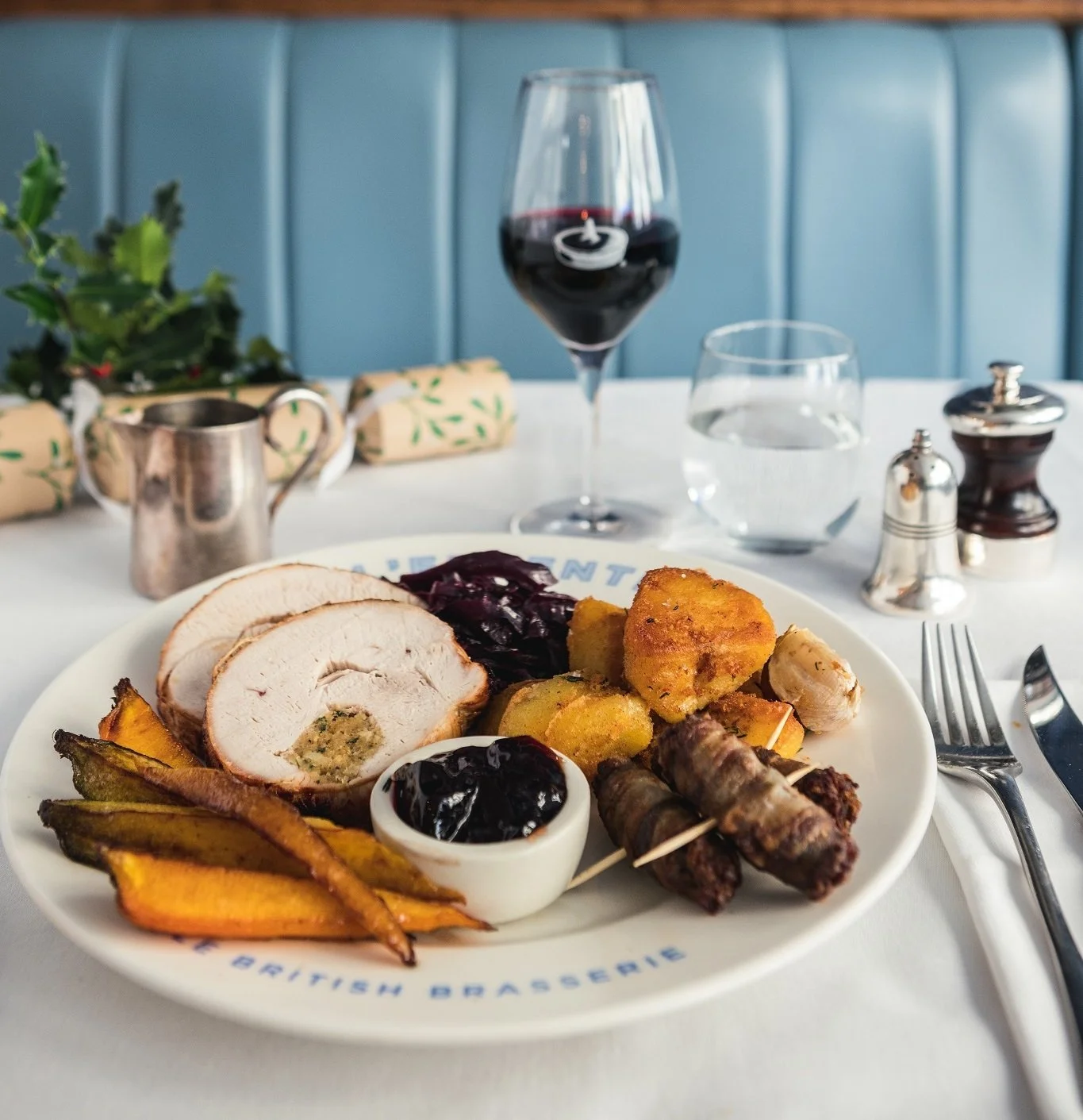 Christmas & NYE — L'Entente, Le British Brasserie