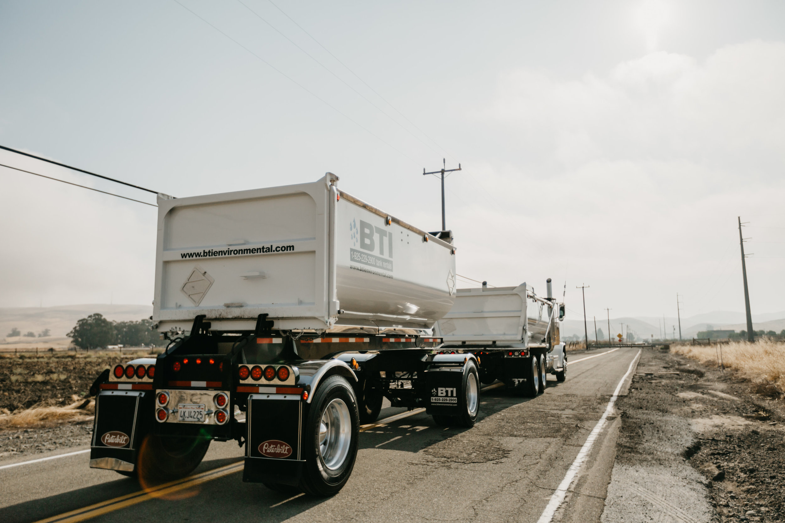 Double Wide Container Truck