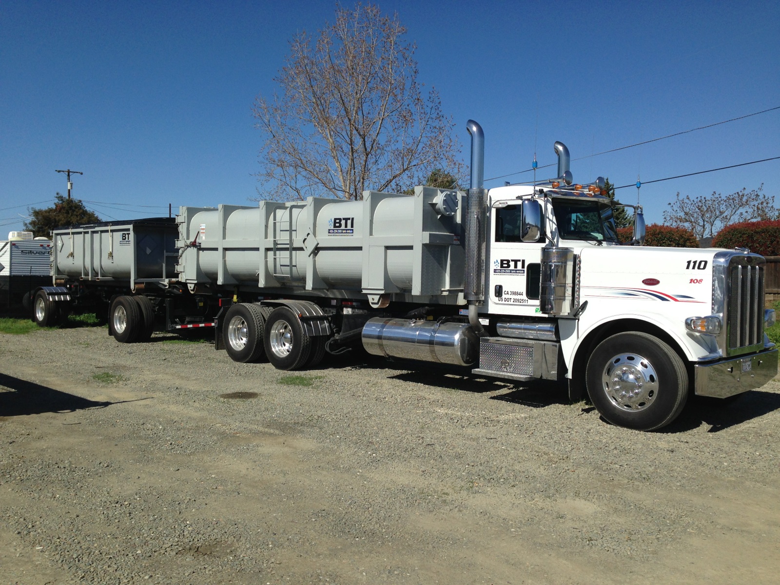 Vacuum Container and 20CY Container