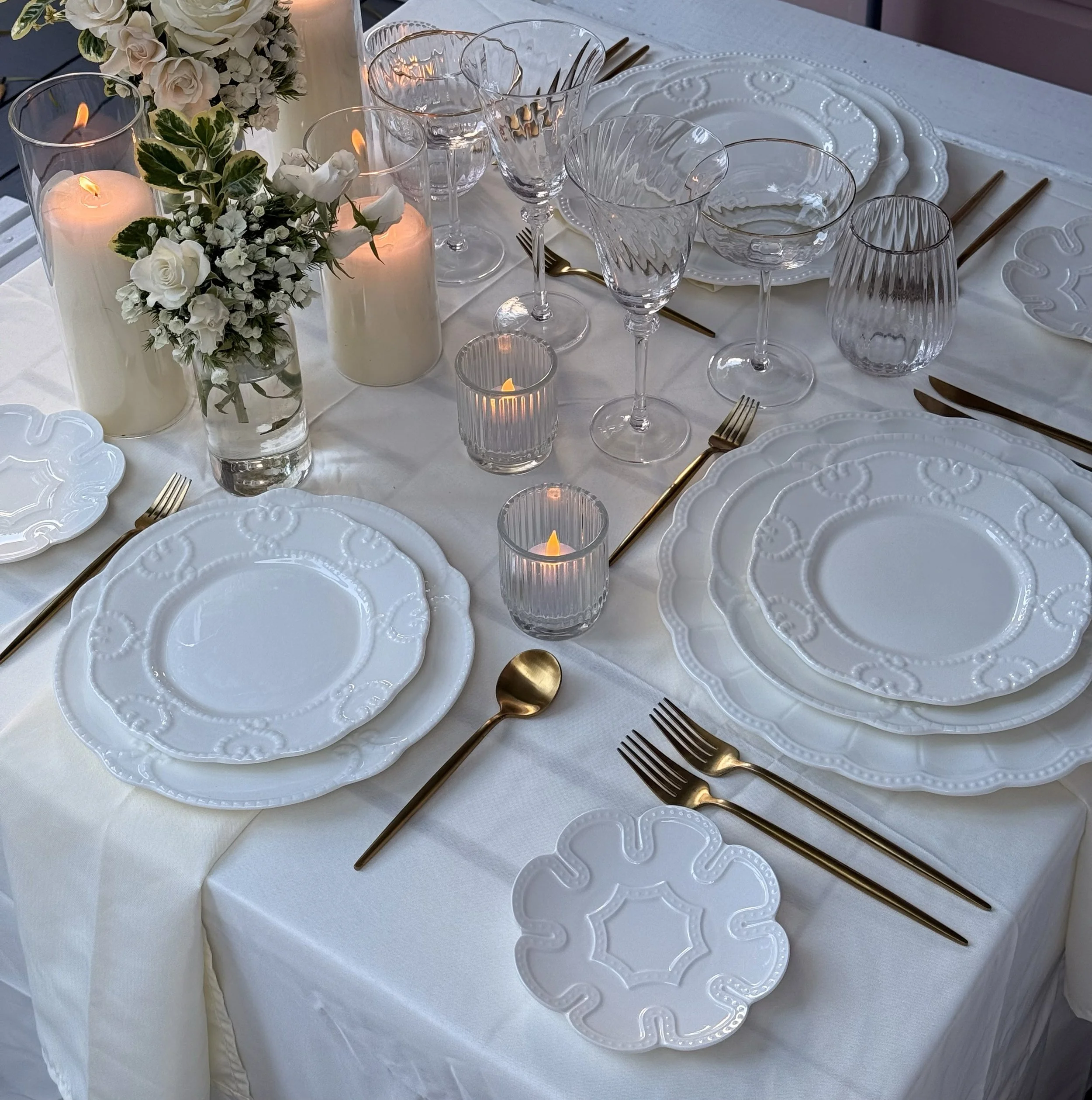 florence plate set, table 7, key west wedding, private event, decor and rentals, florist, wedding florals.jpg
