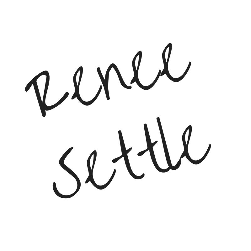 ReneeSettlesig.png