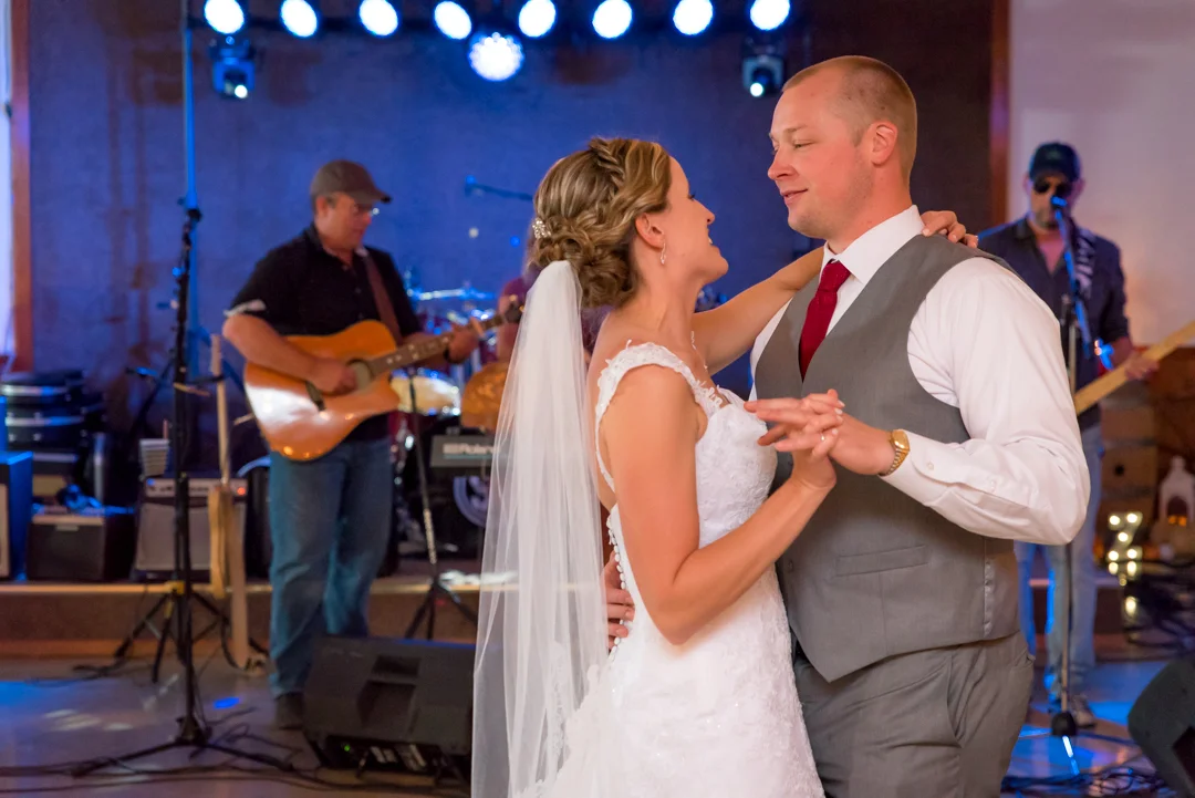 Amanda Wedding Blog Land-24.jpg