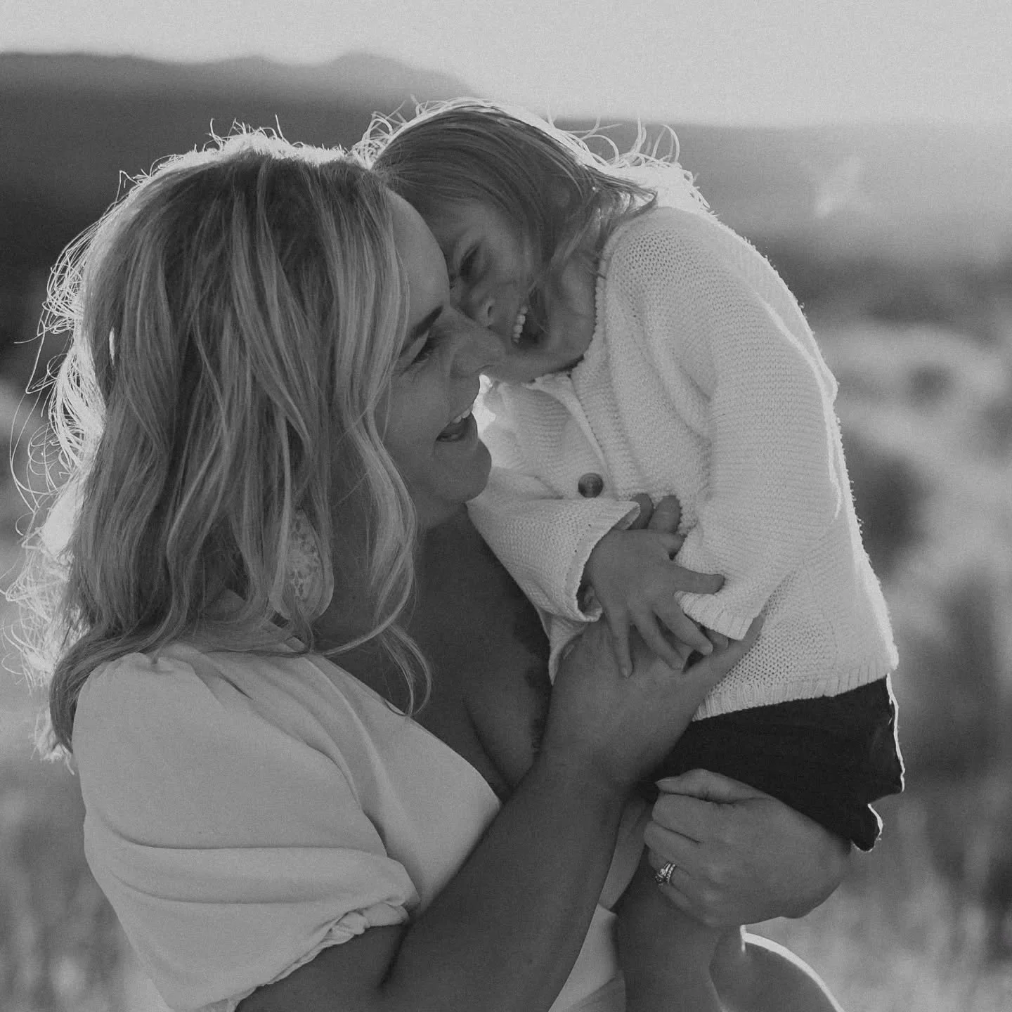 This one is for Jen. 🕊
My heart is heavy today.
I met Jen when she was pregnant and I took her maternity pictures. Throughout the following years I captured this sweet, happy family of three. Jen was the type of person that had a contagious smile an