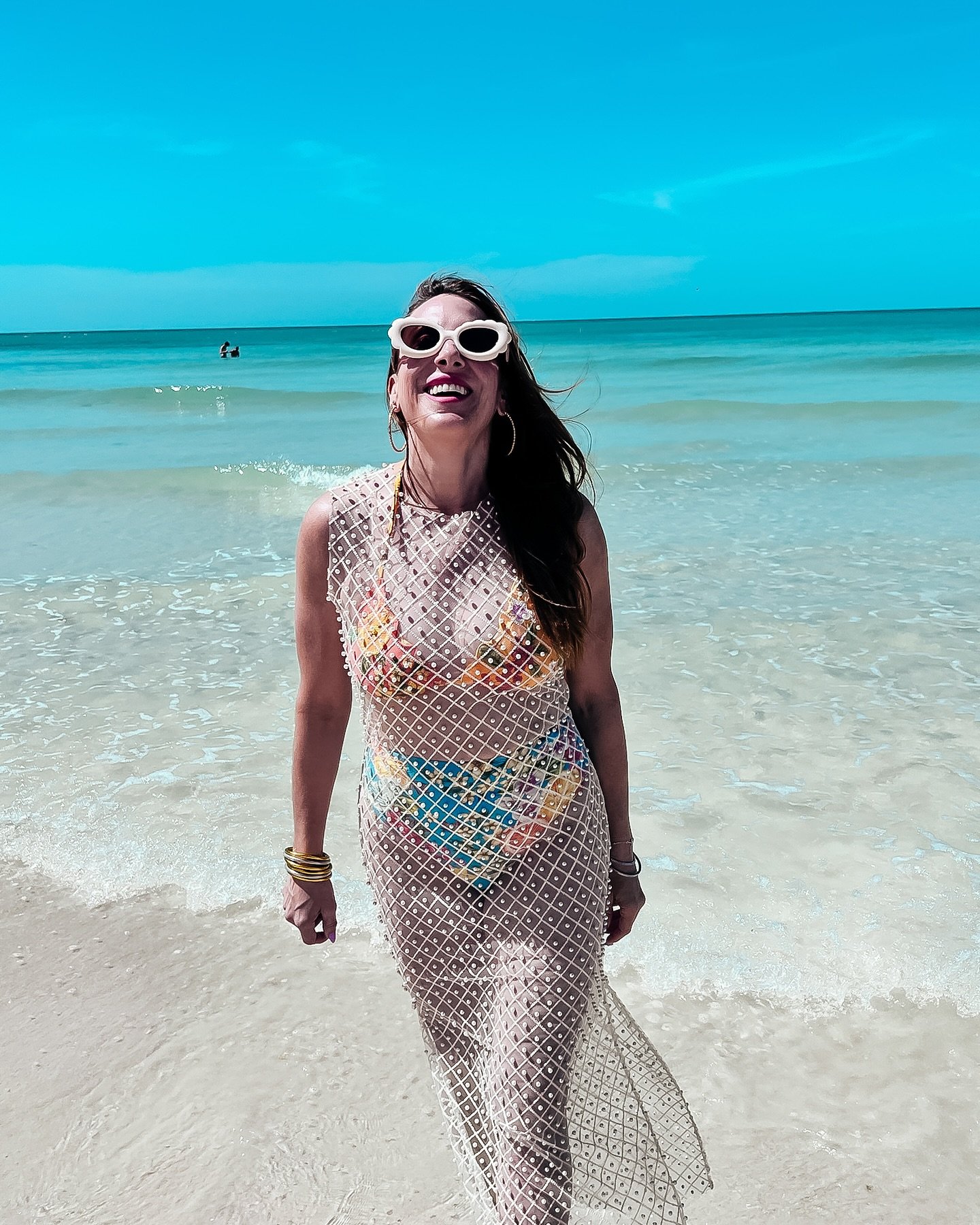With Summer around the corner it&rsquo;s definitely time to talk bathing suits and coverups. I&rsquo;ve put together an edit of some of my favorite styles for the season. Check out stories to shop 👙🏖️☀️