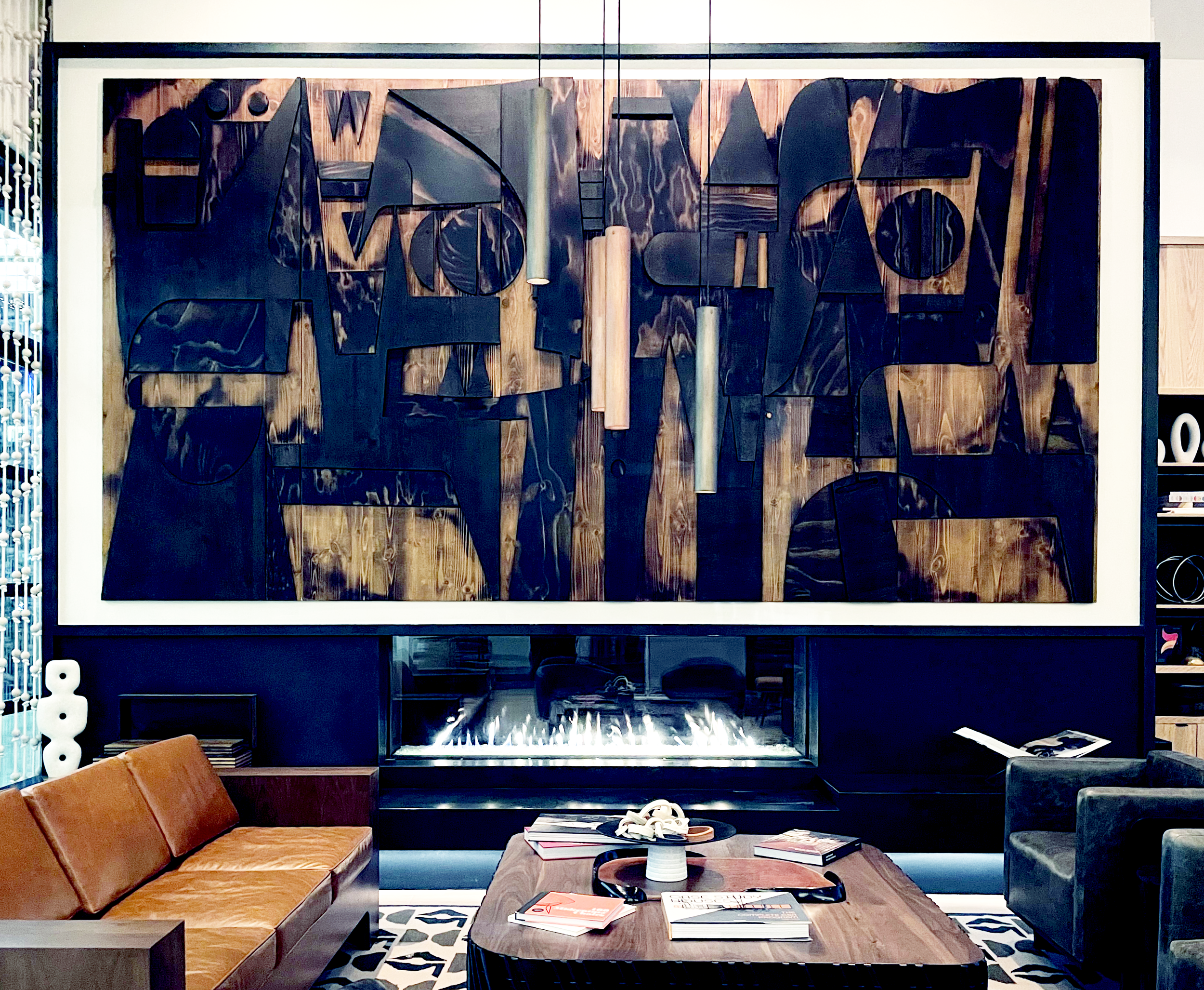 Tommie Hotel ARTWALL.png