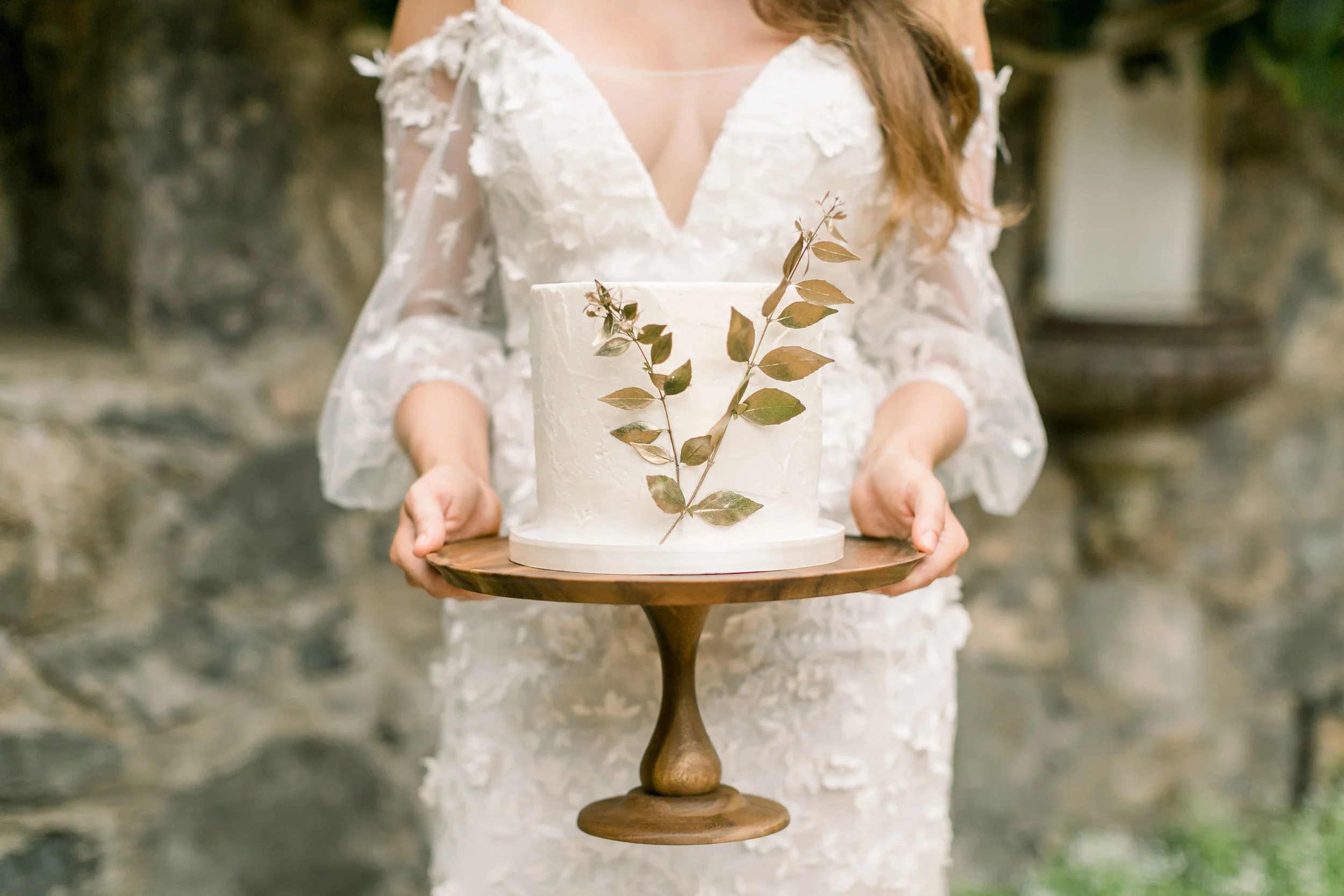 X0513_Haiku-Mill_Maui-Wedding-Photographer_Caitlin-Cathey-Photo_0873.jpg