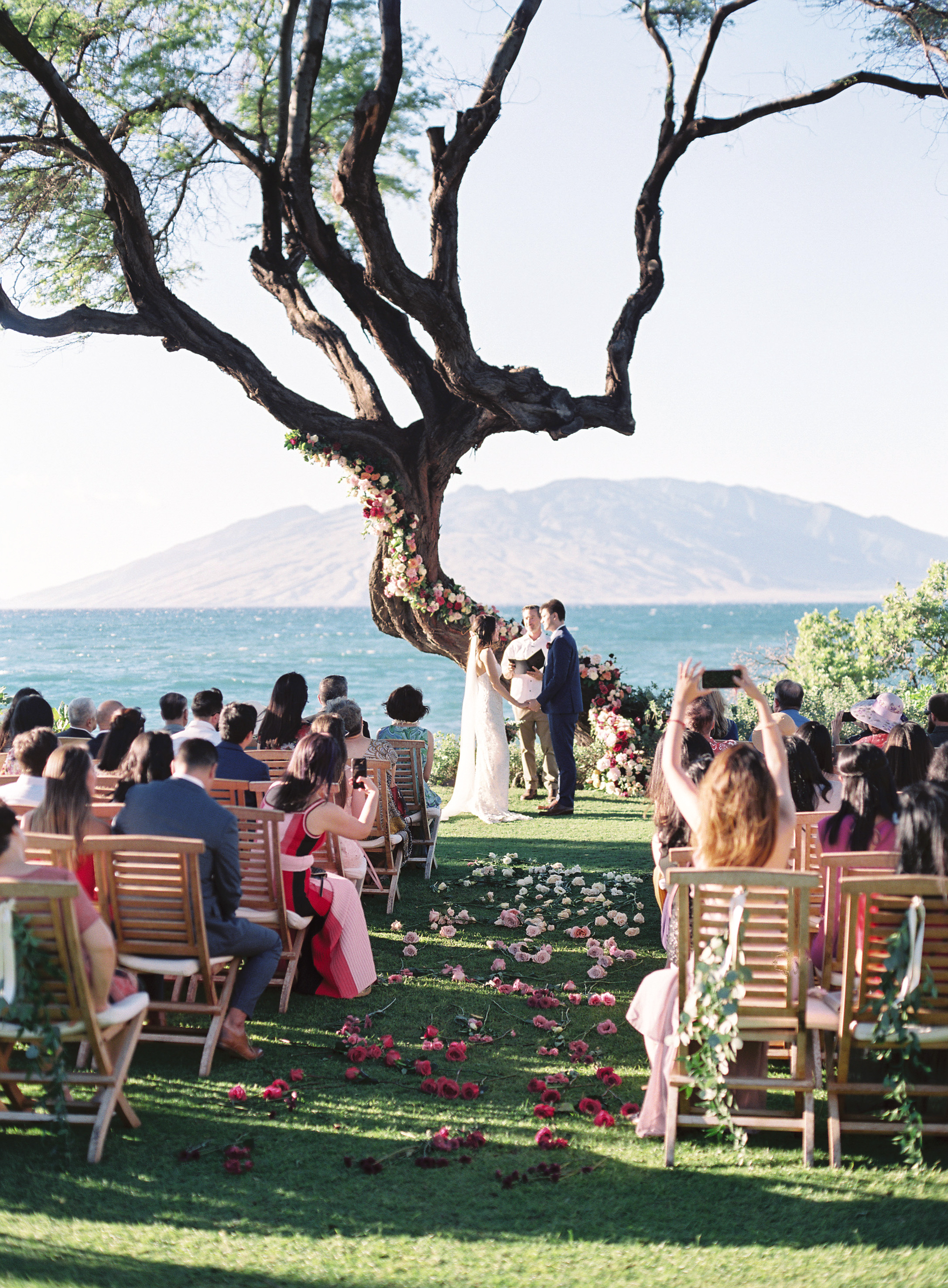 Best wedding planner in Hawaii