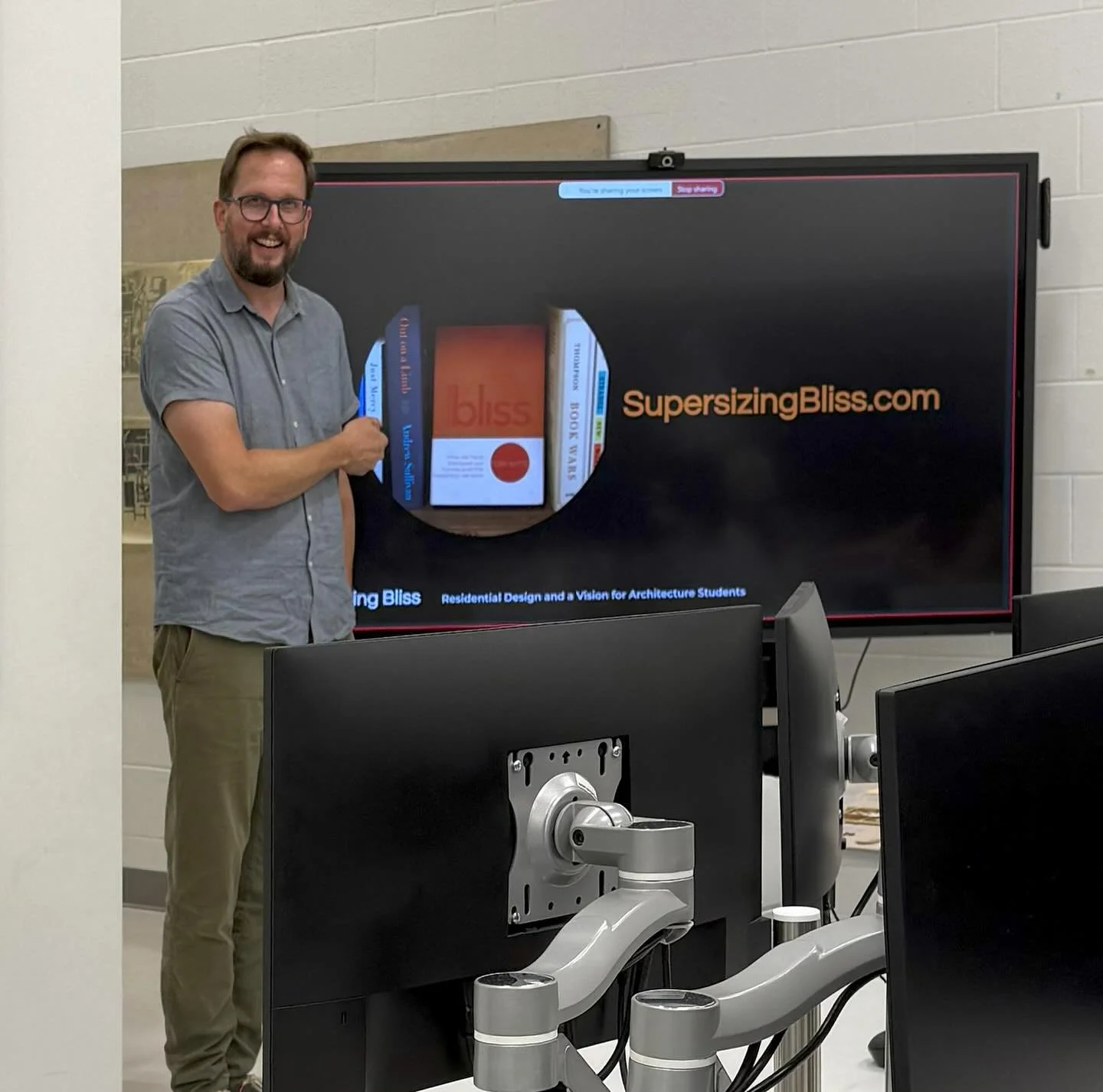 Thank you @centralpiedmontaias and @centralpiedmontcc  for letting Toby share his thoughts on good design and cool sexy homes. You all are the best!
..
slideshow: #architecturetalk #designtalk #architectureuniversity #architecture #modernhomes