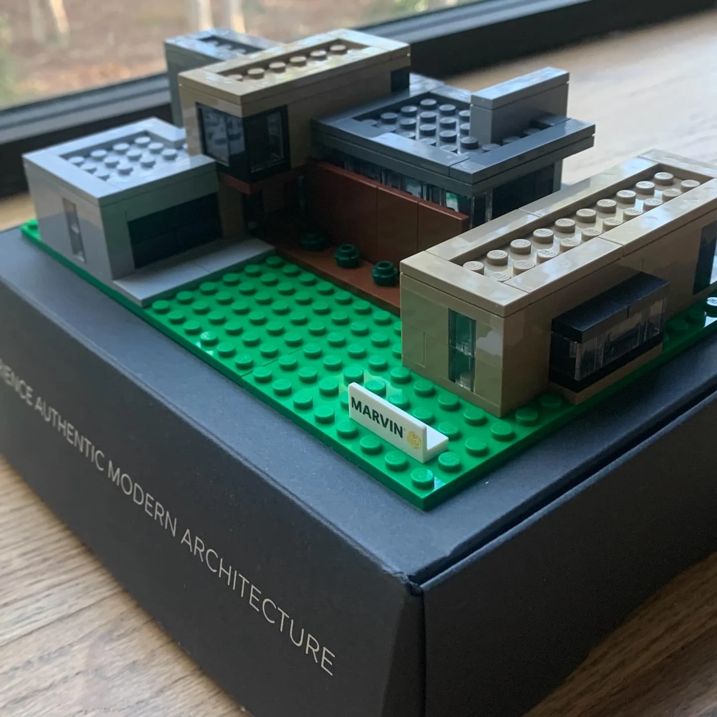 We had to dust off our GC license to build this beauty - a replica of the @pauldesignsproject Notch House. Thanks to Andrew Wackerhagen, architectural project manger of @themarvinbrand, who not only shared all the benefits of Marvin windows, but also