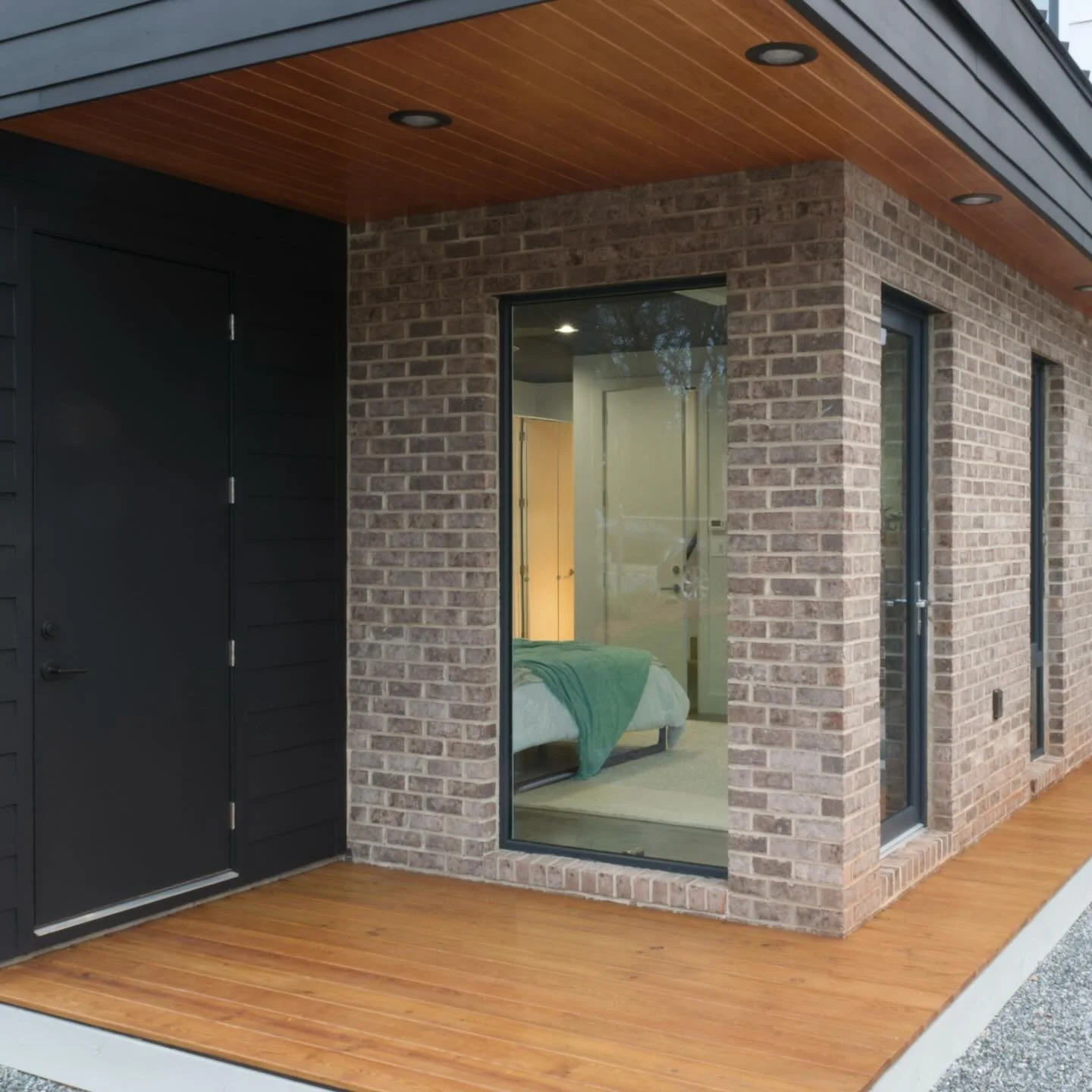 Our Oaklawn Home is ready for when the sun will decide to peek through and usher in the spring. A small porch for the guest wing with south-facing overhangs to shield the large windows from the scorching rays! 😎☀️
Pull up a chair and enjoy the outsi