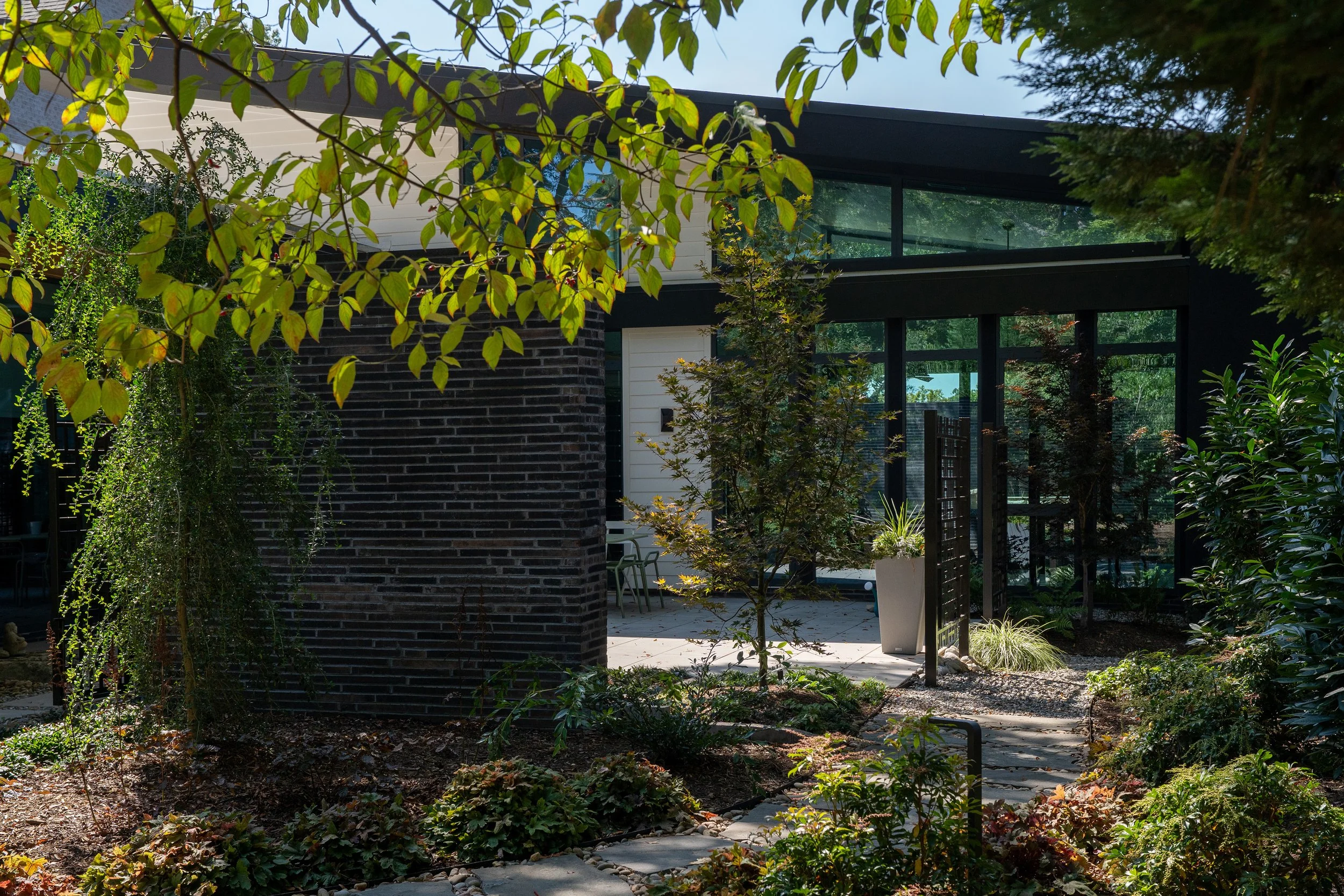 how to modern luxury home
