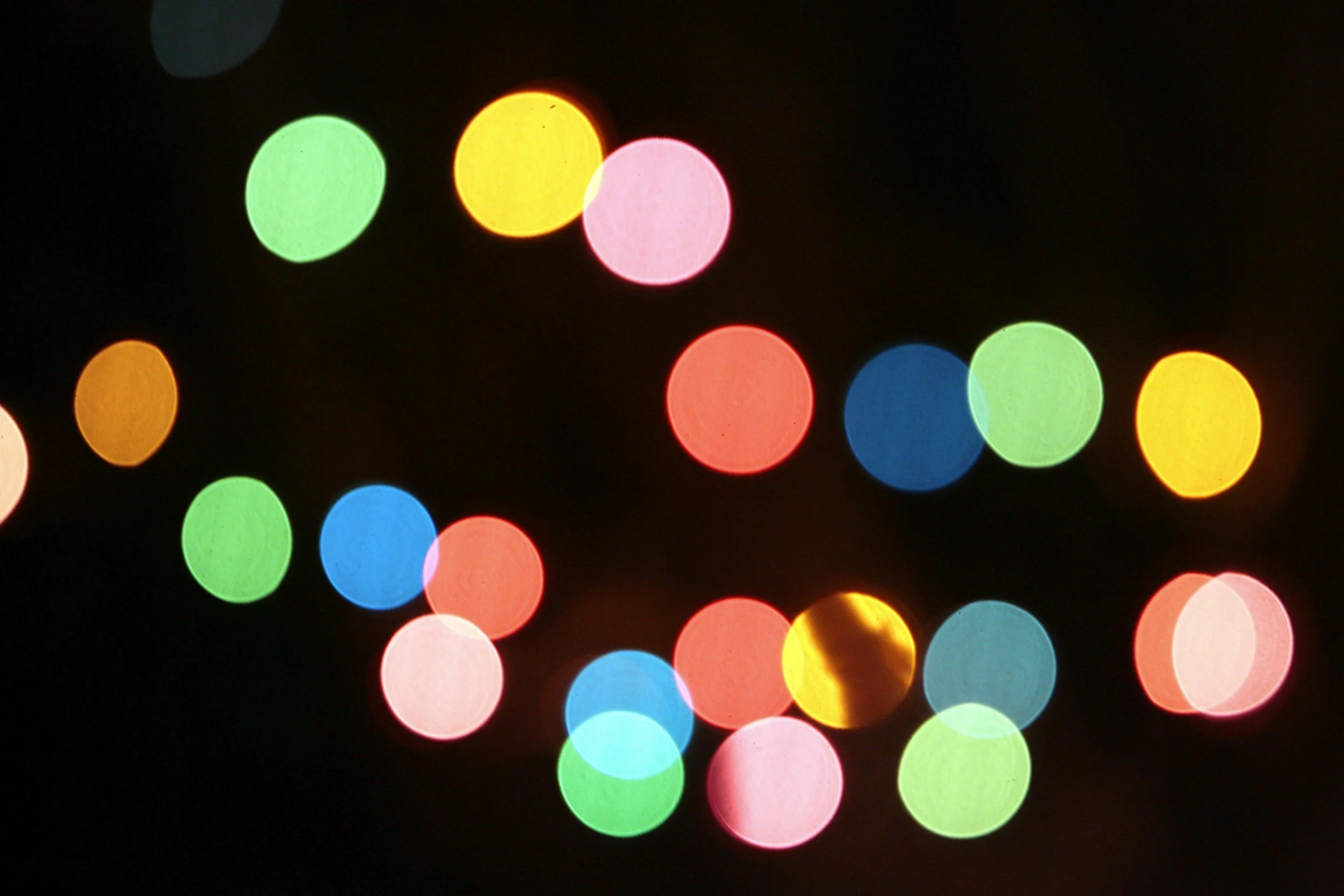Best Light Up LED Juggling Balls: Picks for every budget