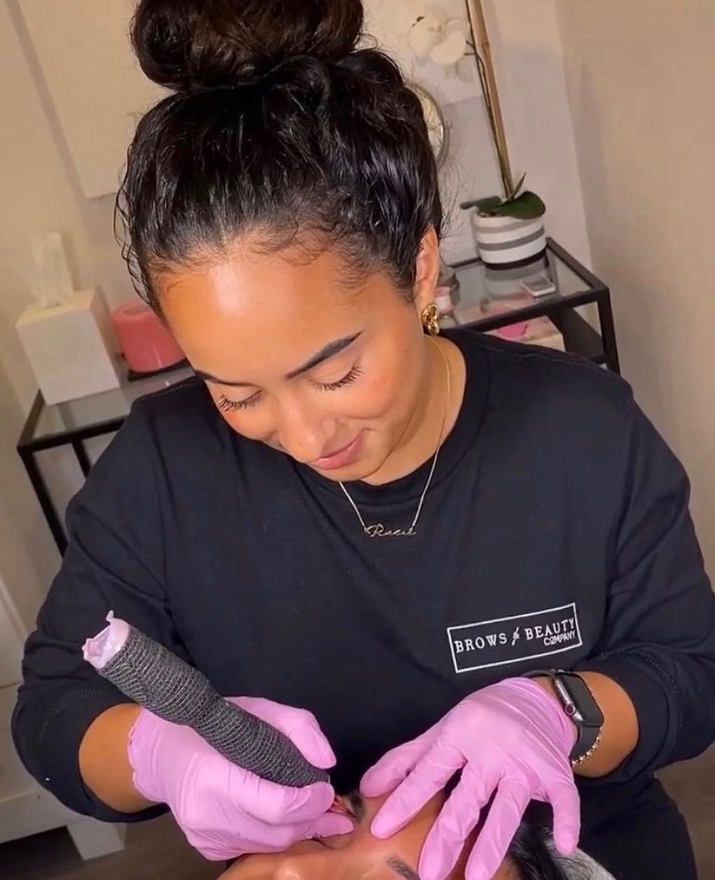 Rosie's Schedule Update✨

Rosie is completely booked for the rest of the year and wanted to take a moment to thank all of her incredible clients who not only trust her but also her incredible team for choosing us! 

For January and February Rosie wil