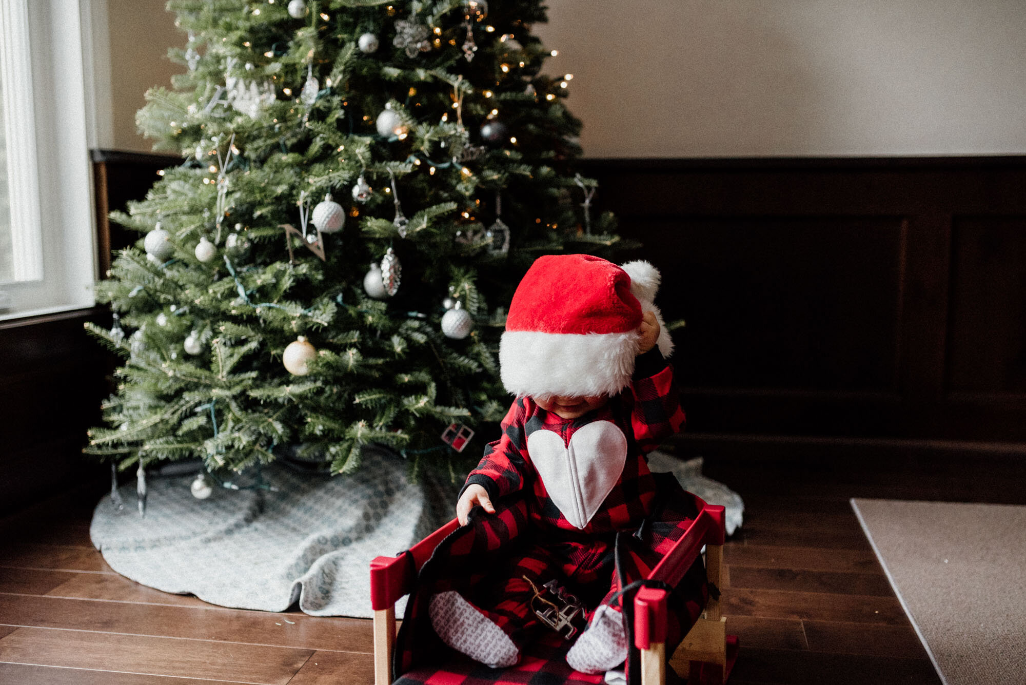 baby-holiday-season-at-home-childhood-photographer-Toronto.jpg