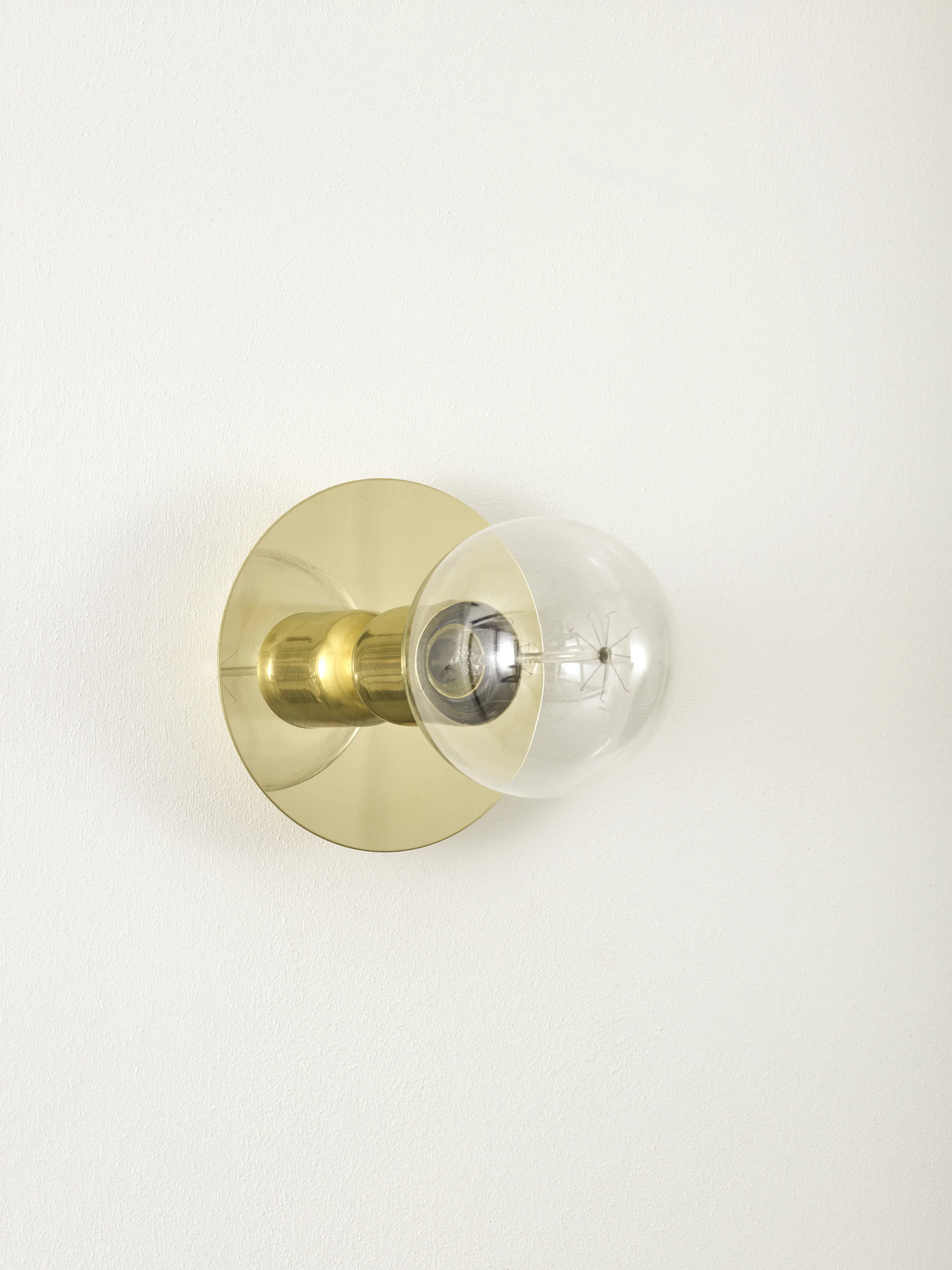 Sconce_Corono.jpg