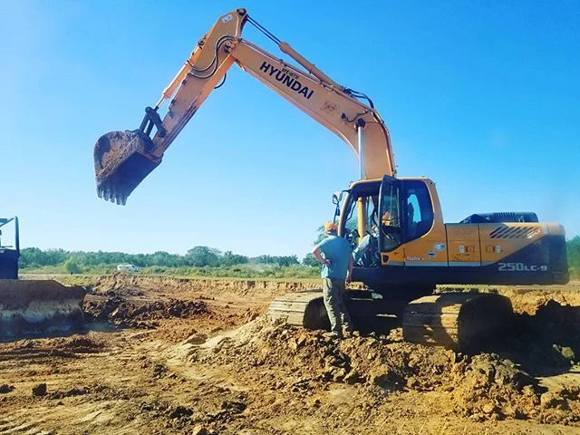 Who knew dirt could look so good. 👌 #kasskeconstruction