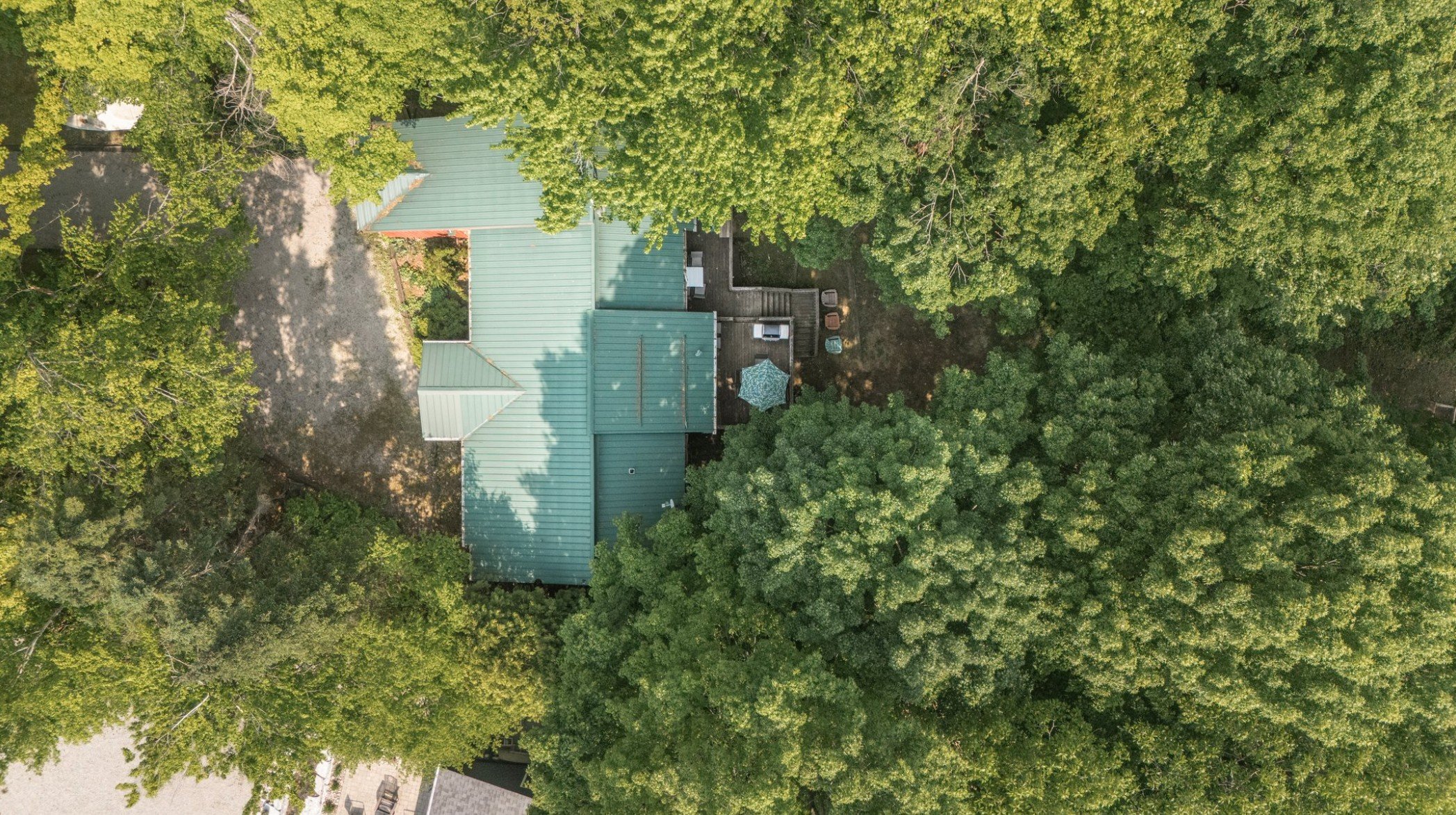 PRIVATE WOODED PROPERTY
