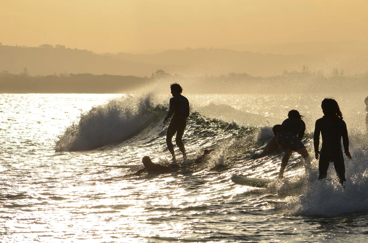 Byron Surfers