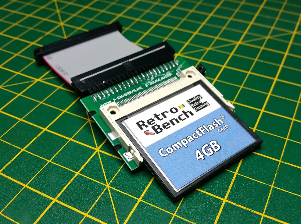 4GB_IDE_CF_3Q.jpg