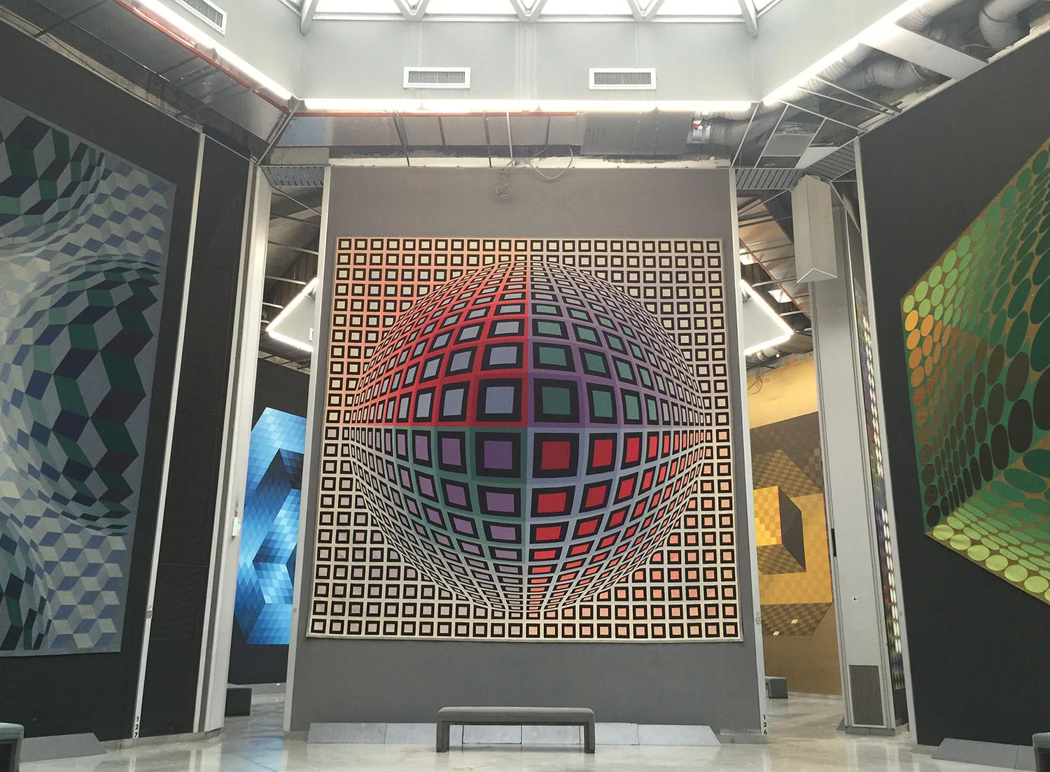 fondation-vasarely_w.jpg