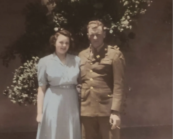 🎶Let's gooooo baaaack, back to the begiiiinnniiinnngg🎶