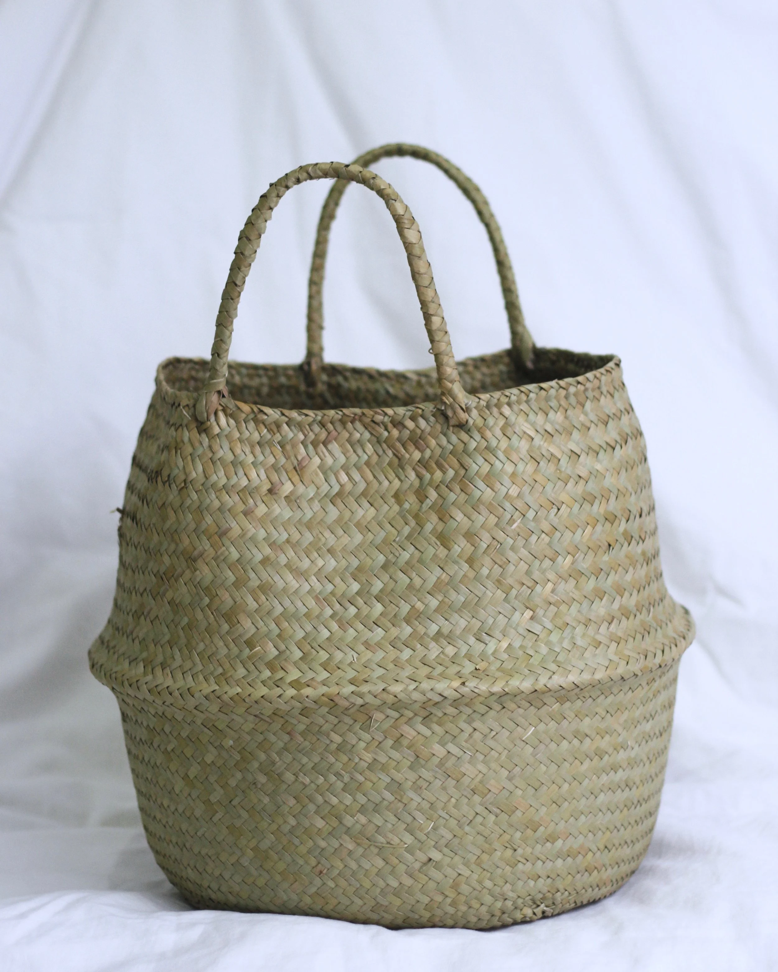 Straw Weaved Basket - Big 1.jpg