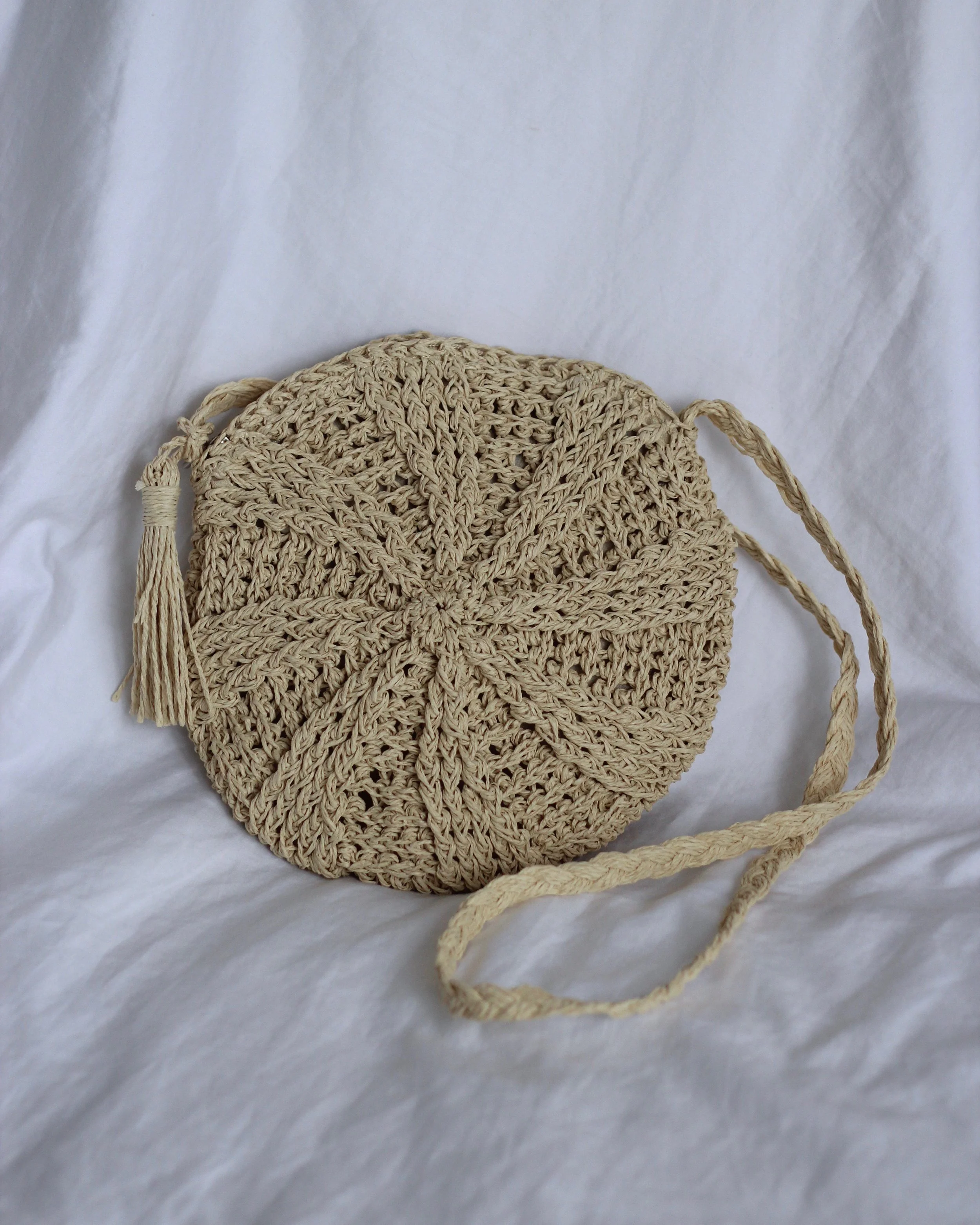 Straw Weaved Circle Bag 1.jpg