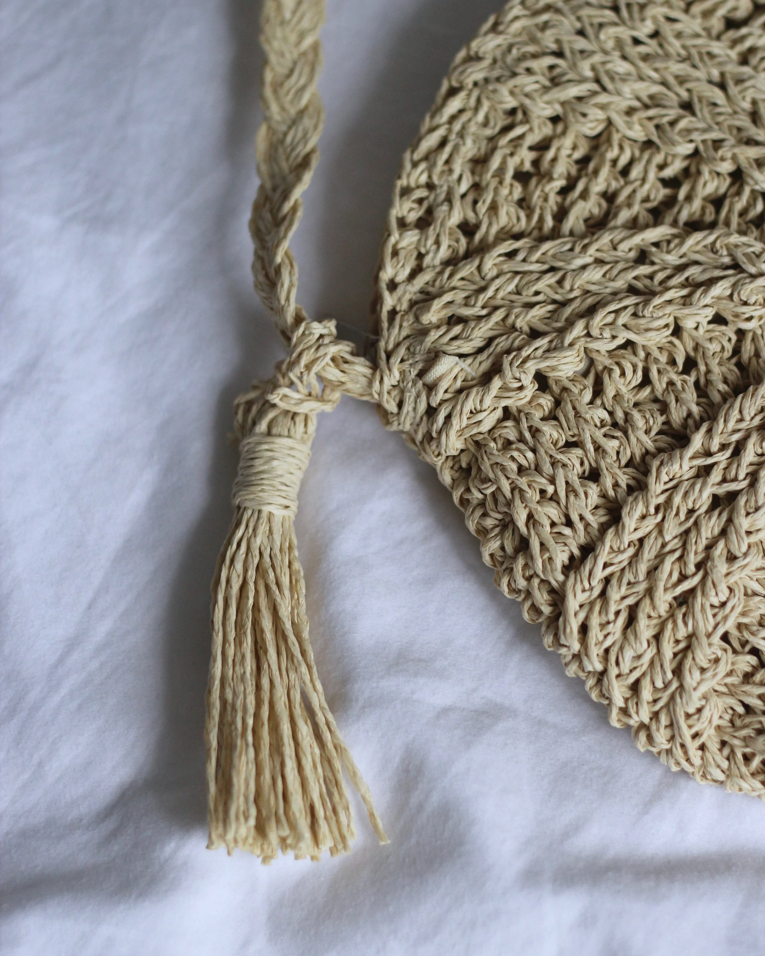 Straw Weaved Circle Bag 4.jpg