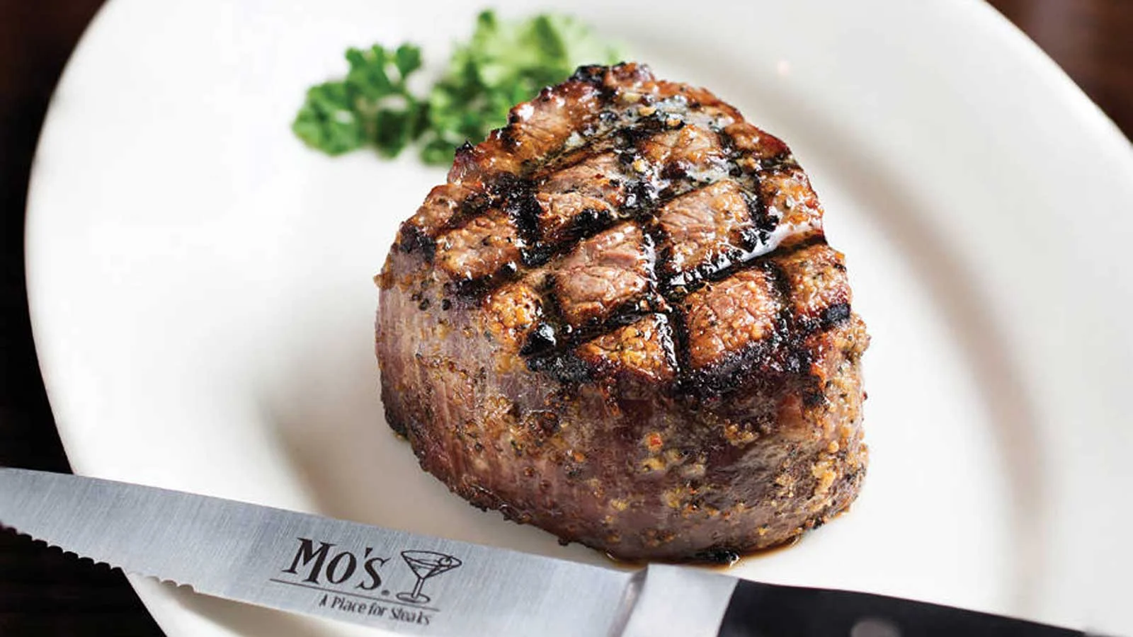 mo's-place-for-steaks-mke.jpg