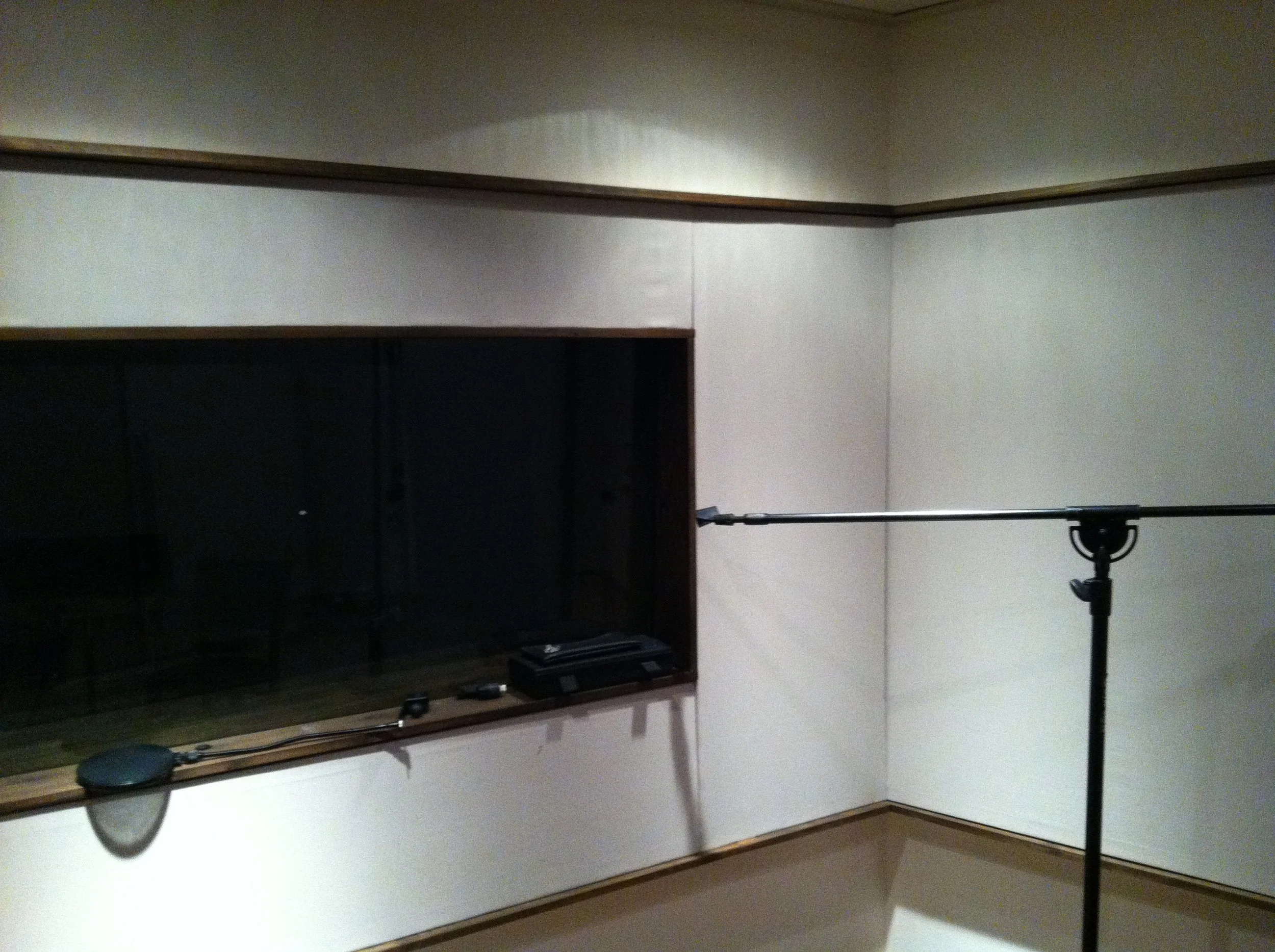 Hyperion Sound-OverDub Booth