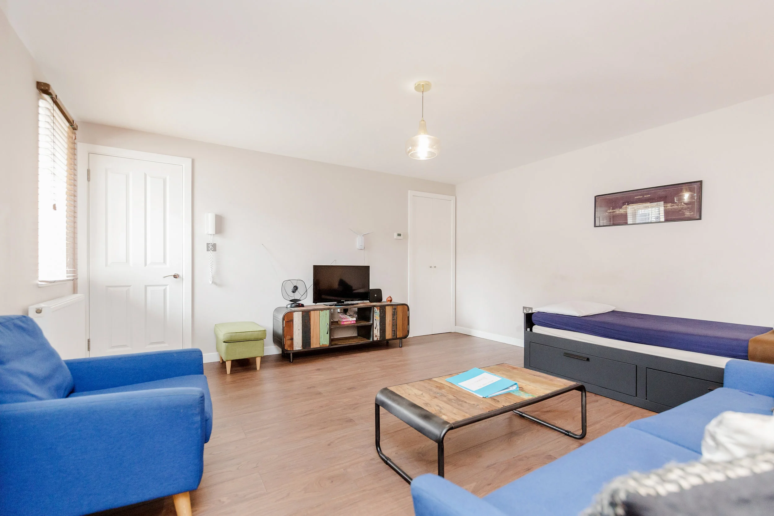 MyStay 15-04-18 EEXP 1-14.jpg