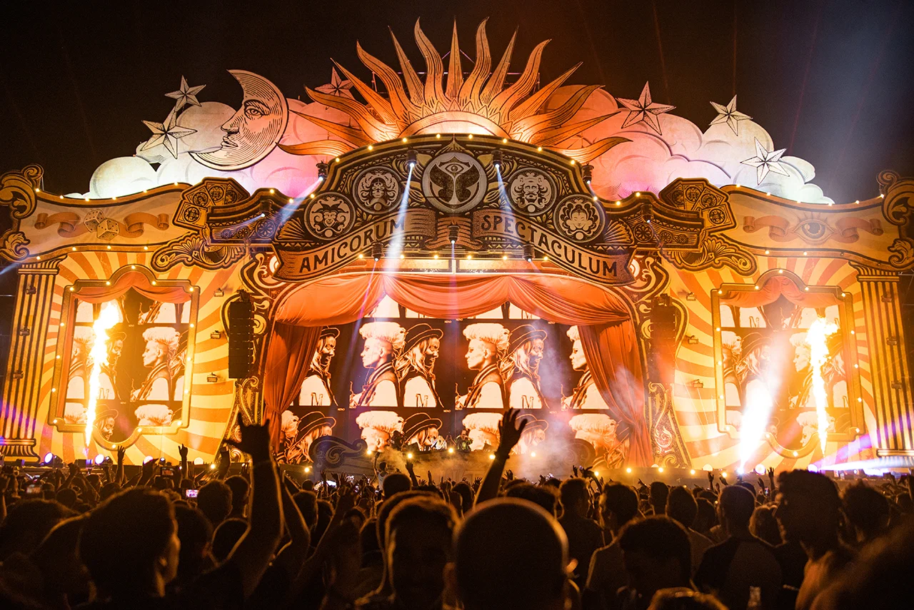 UNITE-with-tomorrowland-barcelona-nervo.jpg