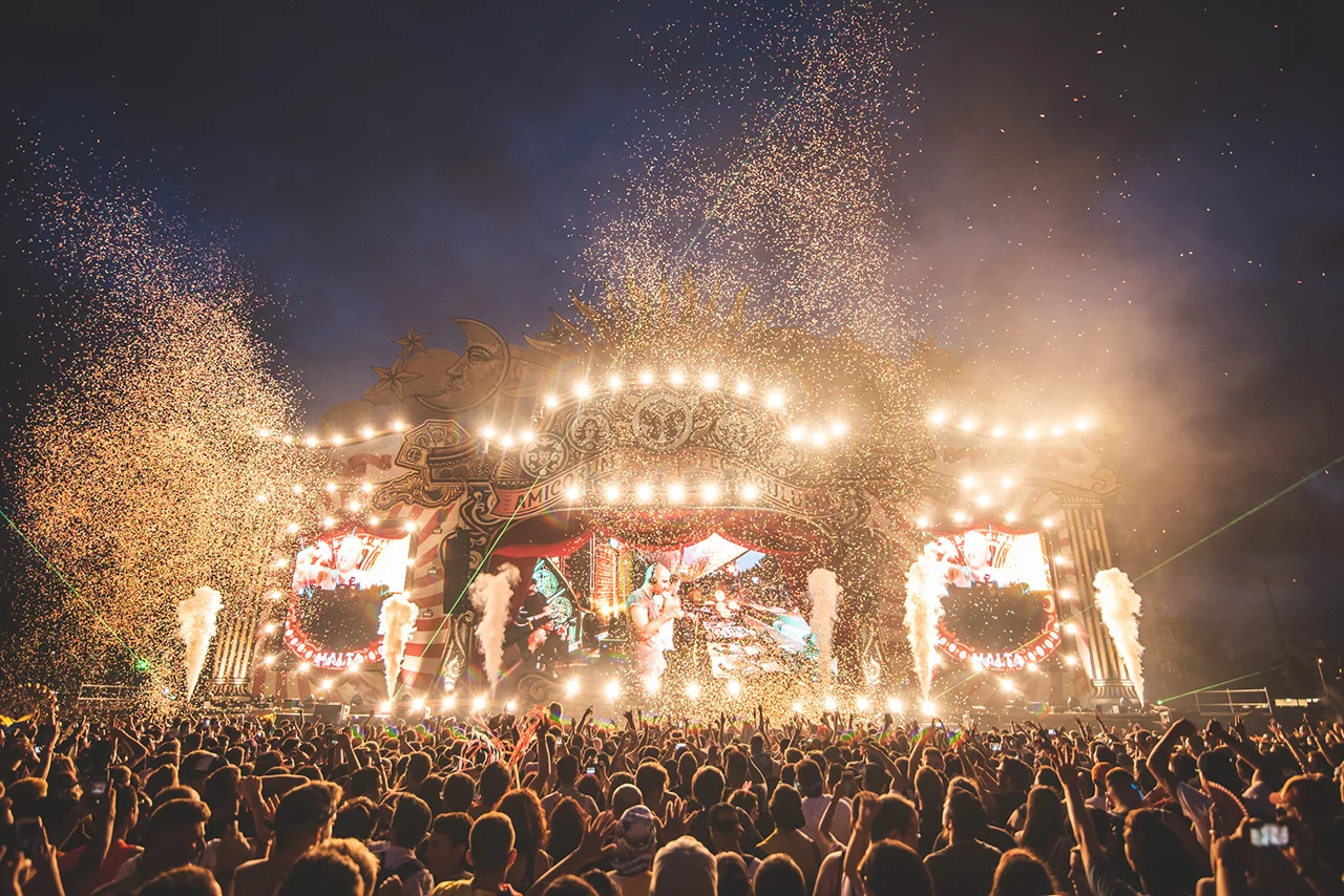 UNITE-with-tomorrowland-barcelona-vini-vici-3.jpg