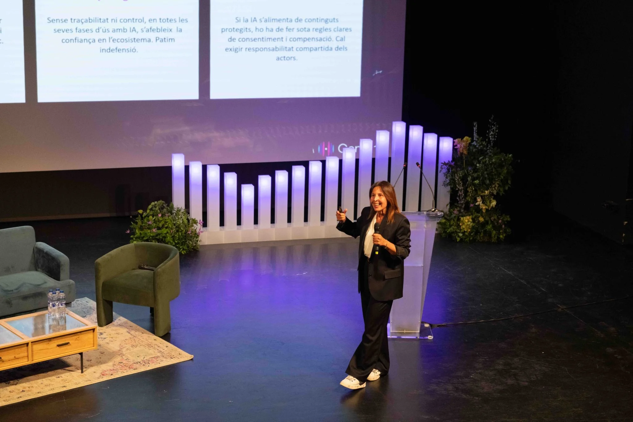 Fonograma 2026: El sector musical debate la regulación de la IA y Verónica Casas presenta la iniciativa GenAIe