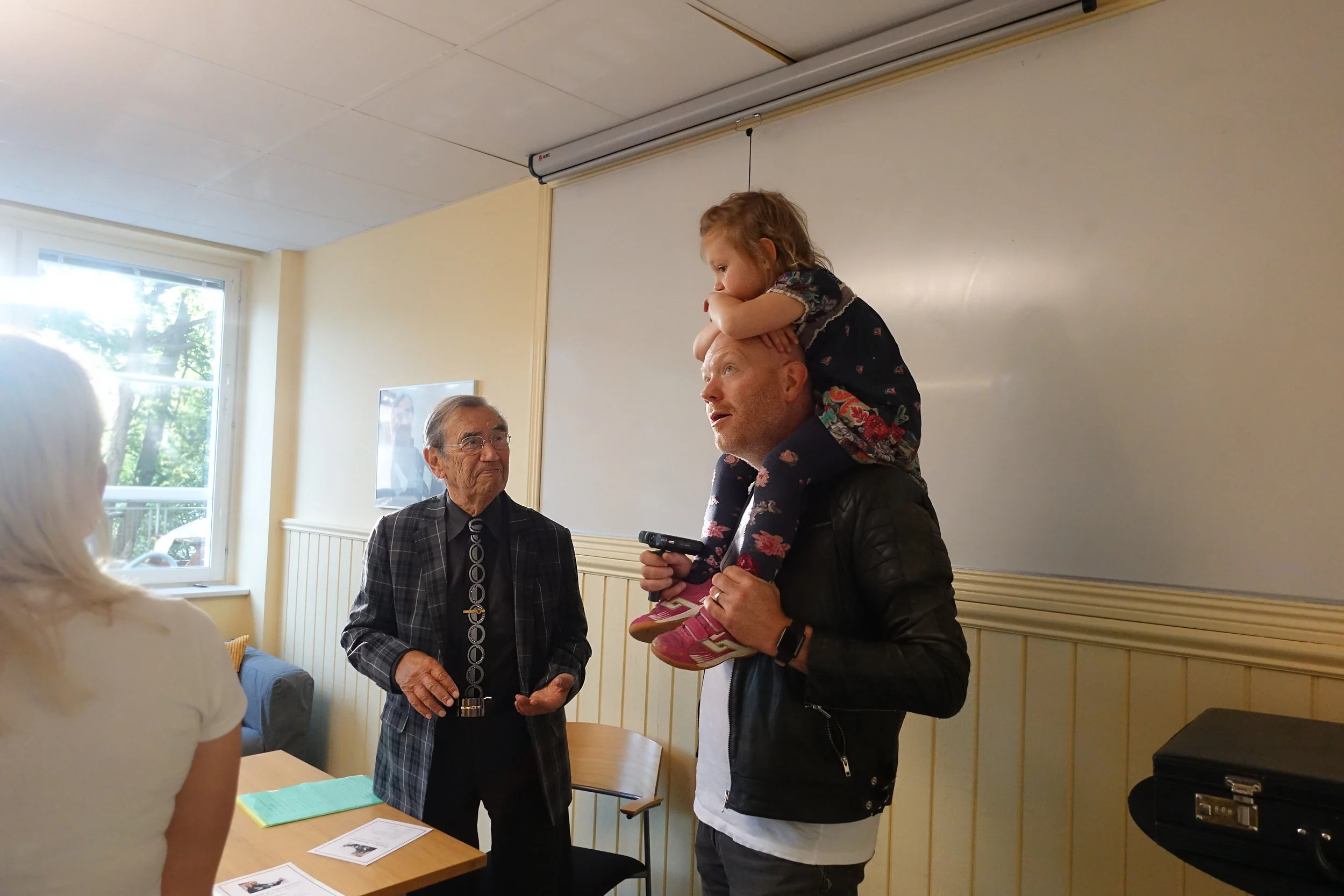 Emerich Roth med flera på Fryshuset 2016, under invigningen av Emerichrummet samt prisutdelning av Emerichpriset som gavs till Katja Wåhlström.
