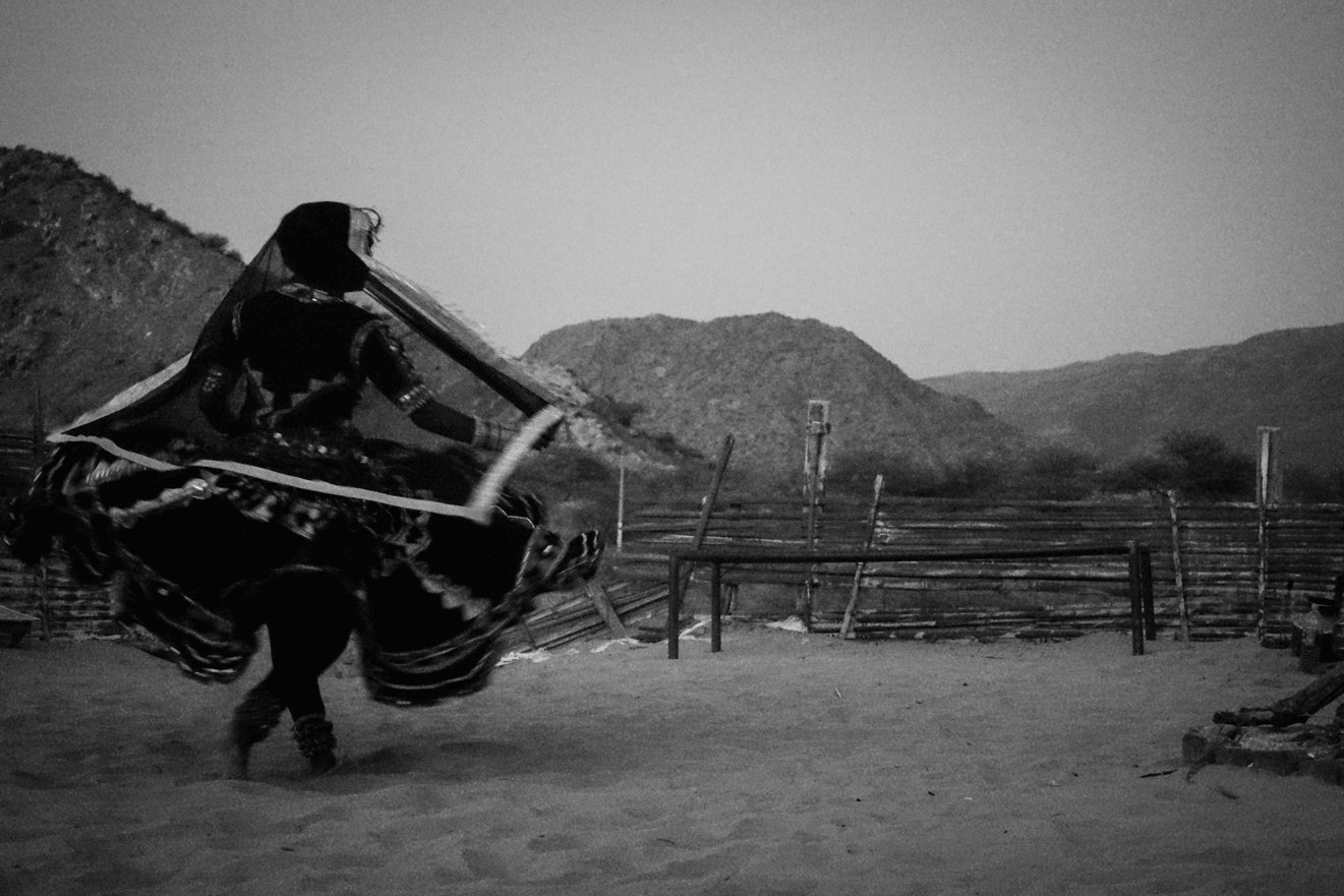 One of the gypsy dancers mid-performance. Pushkar, 2017.
