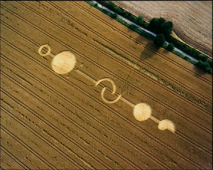 Crop Circle at Cherhill, Wiltshire, UK - 7 August 1993