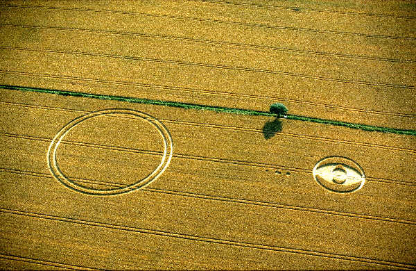 Chiseldon, Swindon, UK - 23 July 2000