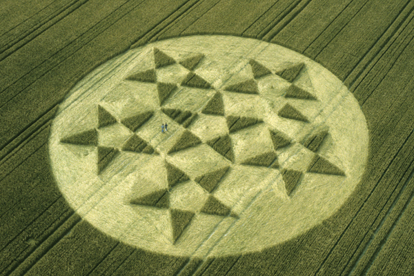 Silbury Hill, Avebury, Wiltshire, UK - 24 July 2000