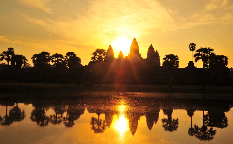  source:http://www.explorebesttoday.com/angkor-wat-things-to-do-see-in-siem-reap-siem-reap-tourism/   