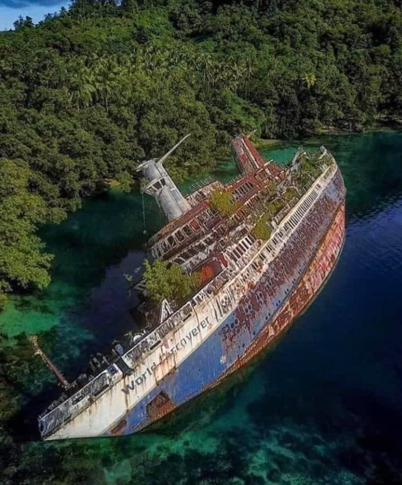 The MS World Discoverer - an abandoned German Cruise Ship that hit the unexplored coral reef in the Solomon Islands on April 29, 2000.jpg