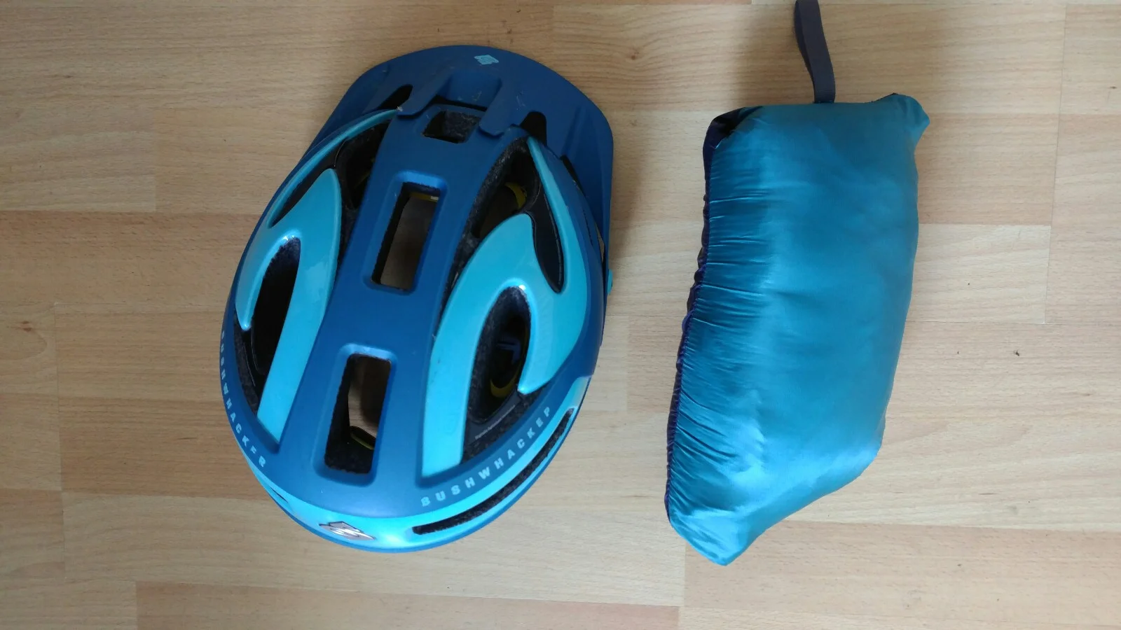 Packs neatly into a pocket for storing in your bag!