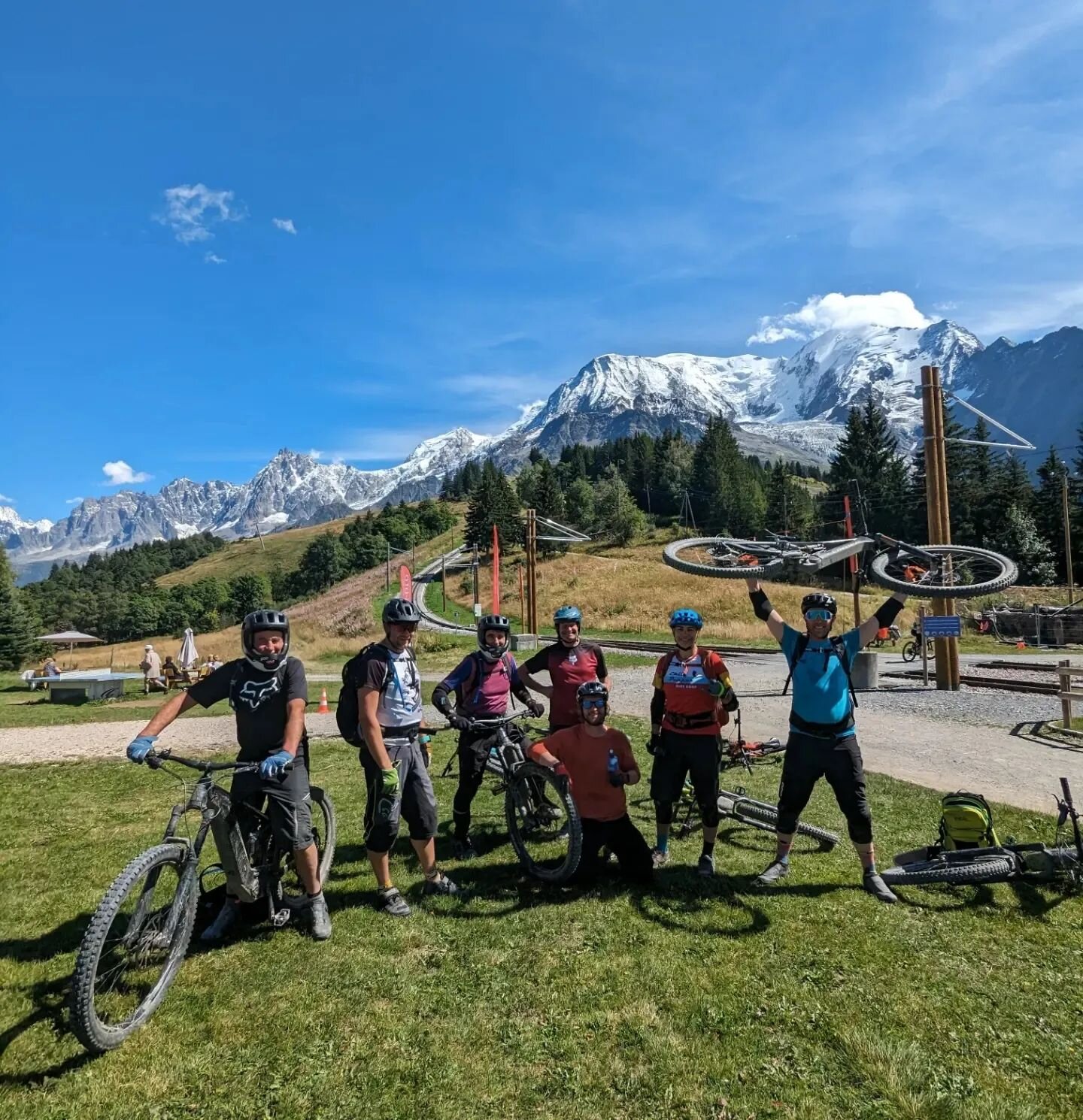 ⚡E Bikers!⚡
We ran our first Mont Blanc Enduro E-bike tour this summer, and despite the weather throwing us some random curveballs (snow in August anyone?!😂), we had a great week.

We're excited to be running TWO weeks for E-bikers next summer, both