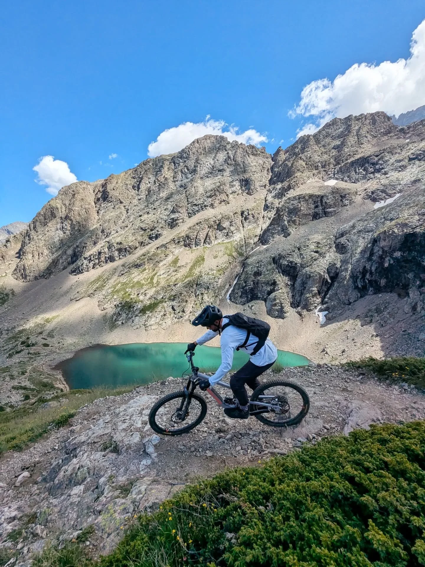 We wrapped up another Hautes-Alpes Enduro safari yesterday with a final big day riding the steep, technical trails at La Grave! We're in awe of the work the local trail builders put into these trails and it's always a huge privilege to ride in such a