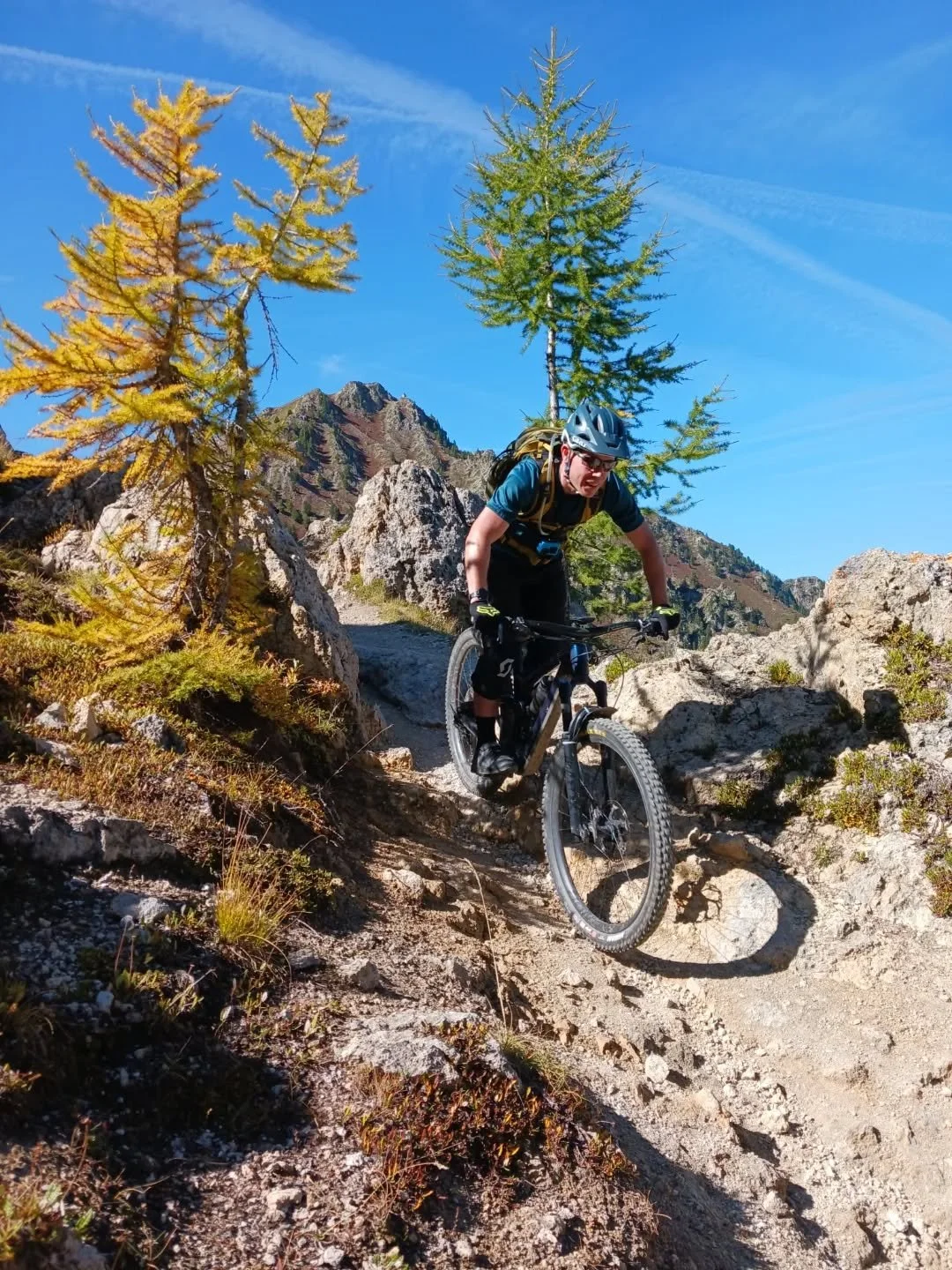 Awesome end to a great week in the Queyras! These guys have been treated to sublime weather, fantastic trail conditions, and there's been lot of fun had all week!🙌
That's us finished our last trip here for the year, onto Switzerland then Italy for t