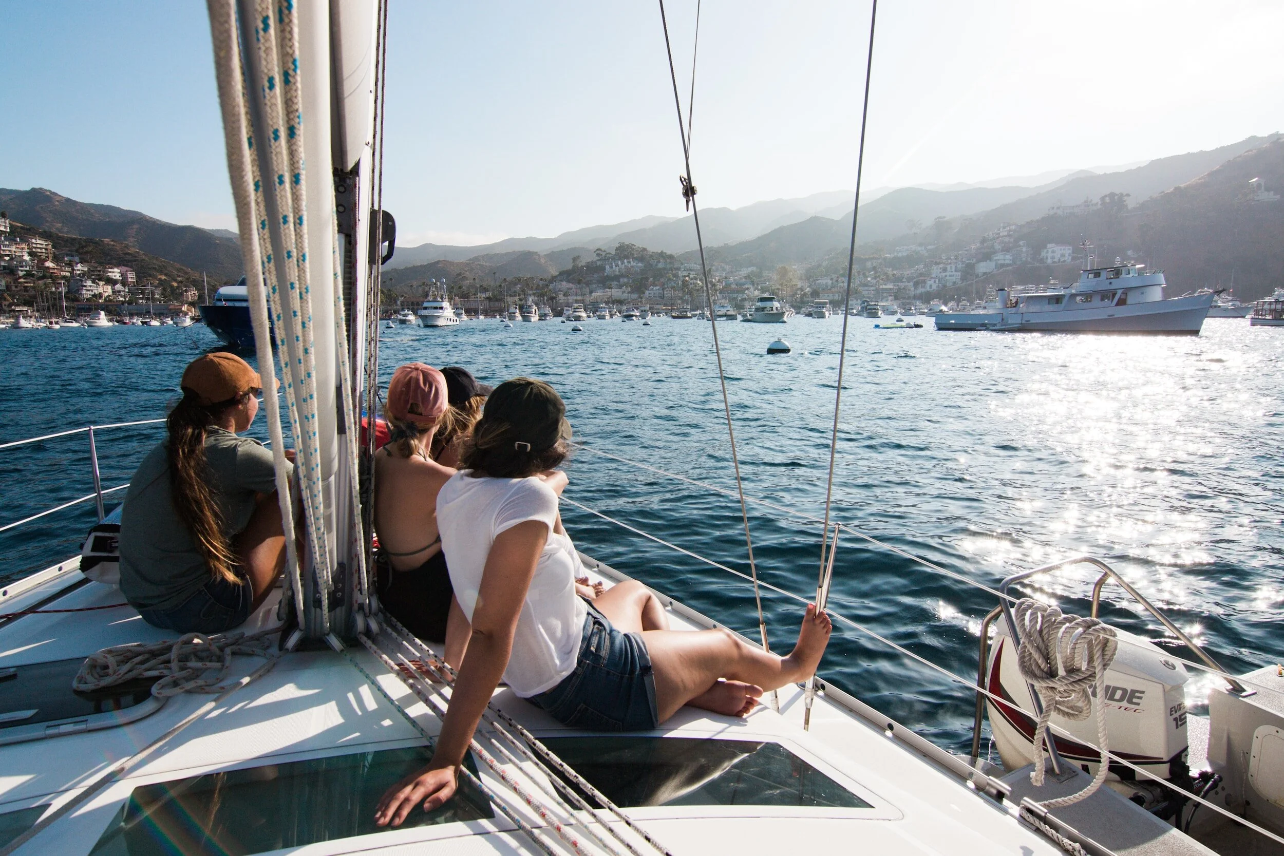 Sailing Safety 101: Tips for a Secure and Enjoyable Trip