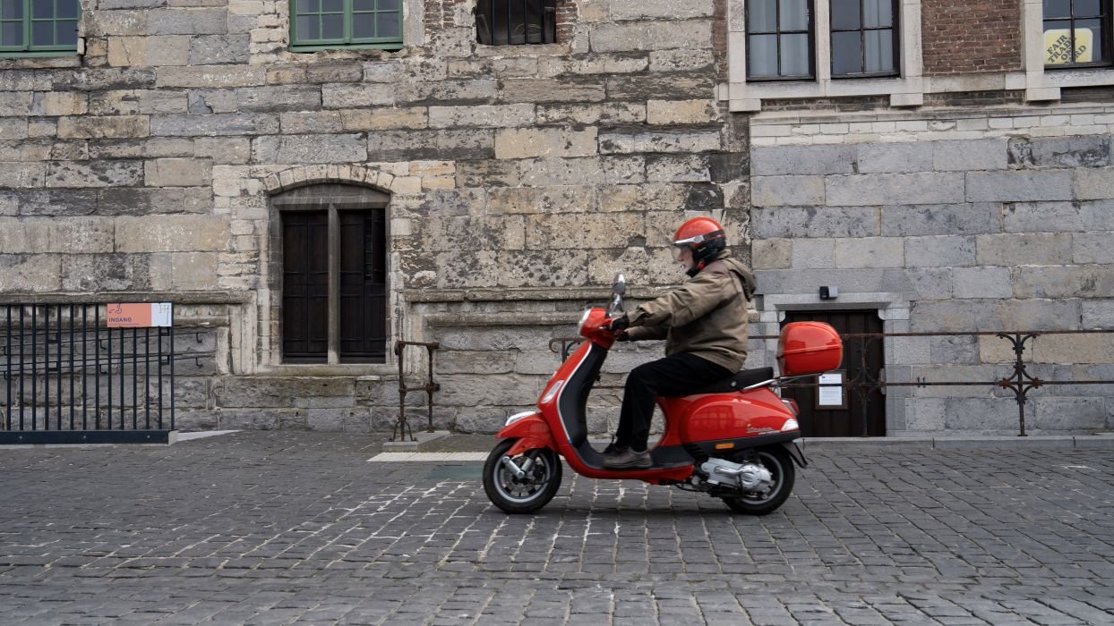 Exploring Barrie and Lake Simcoe by Scooter: A Two-Wheeled Ontario Adventure