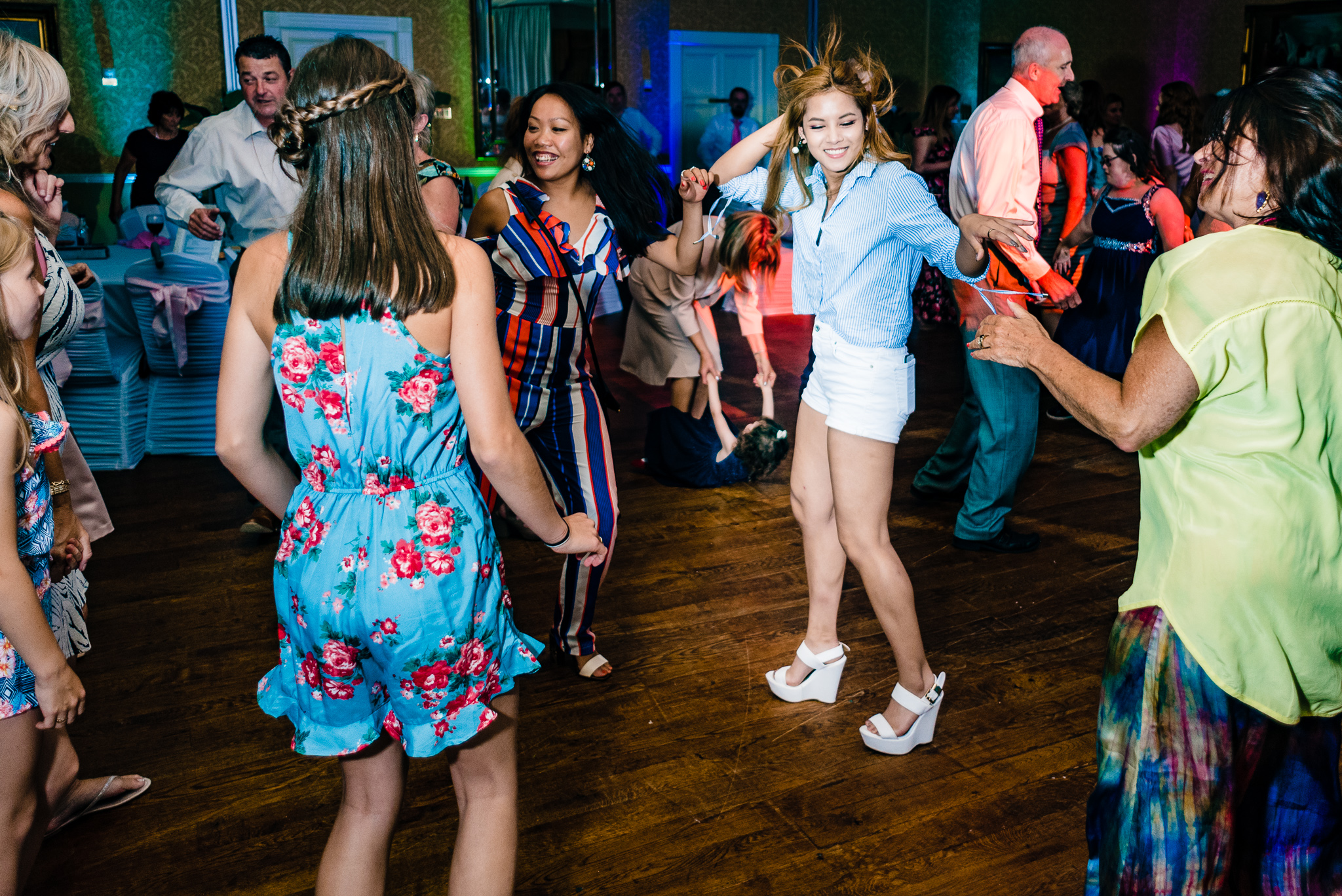 12-dancing_lo-15_42488695565_o.jpg