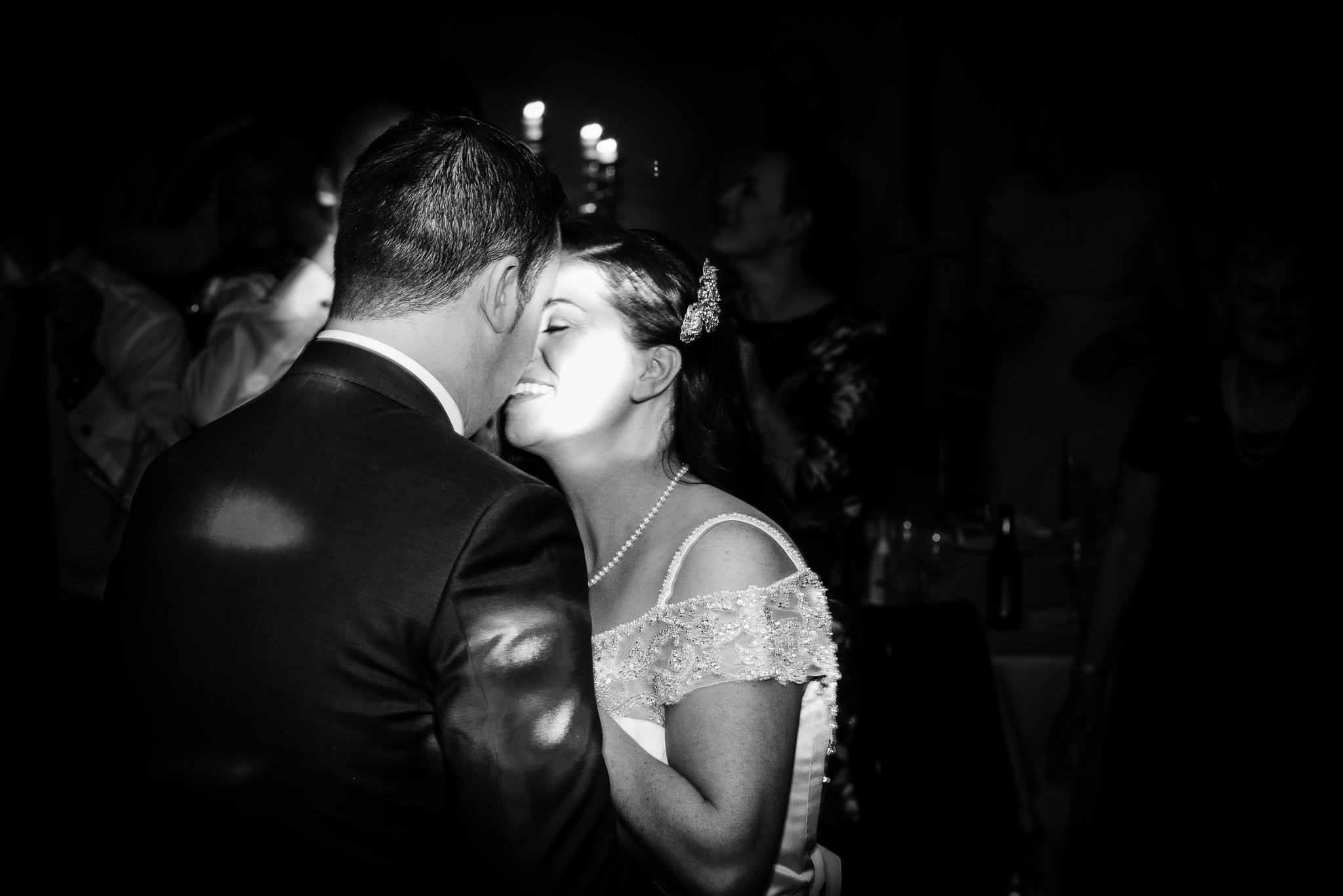 09. First Dance LoRes-3.jpg